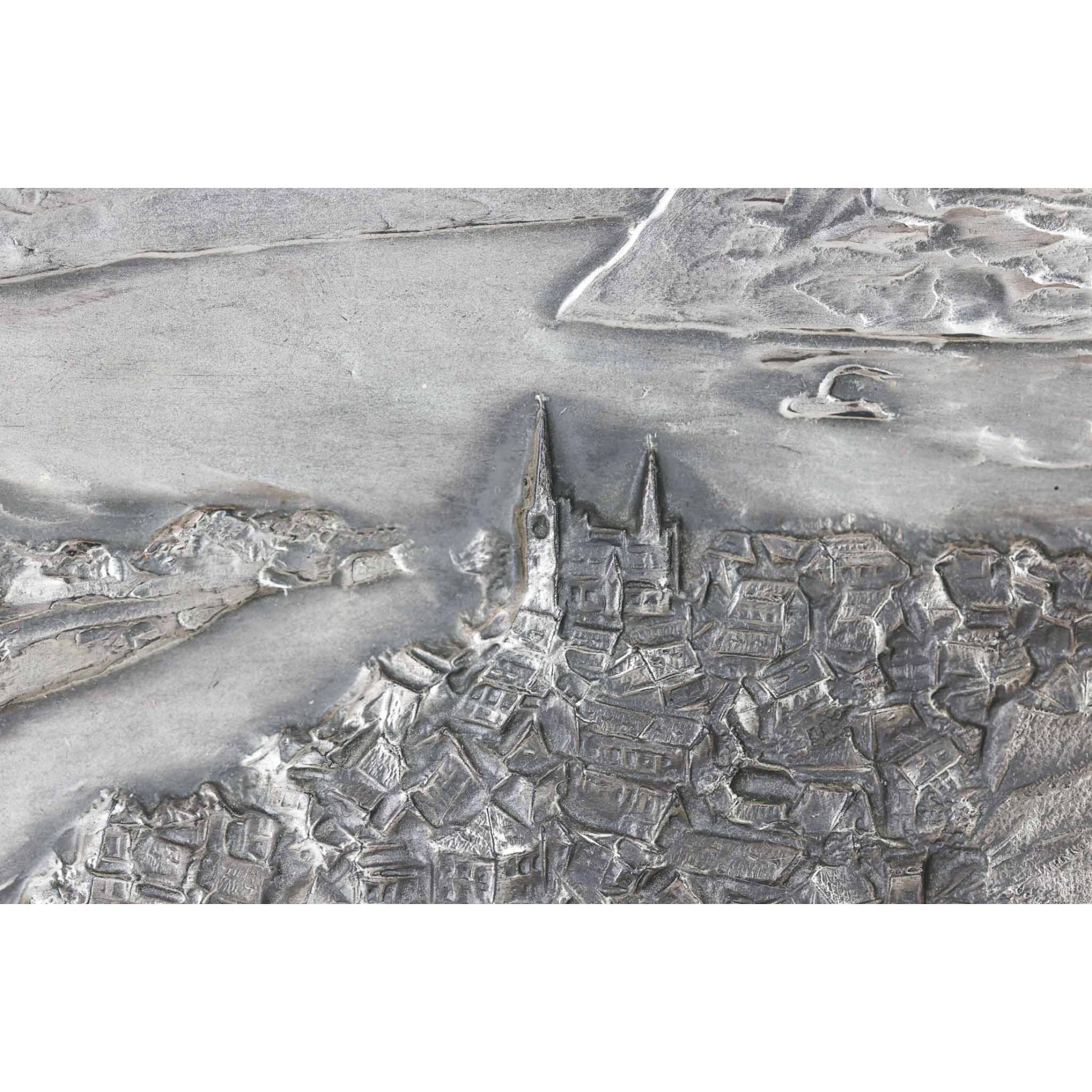 Großes SA-Relief (48x31,5cm) plastische Figurendarstellung mit SA-Fahnen Rheinüberquerung — image 3