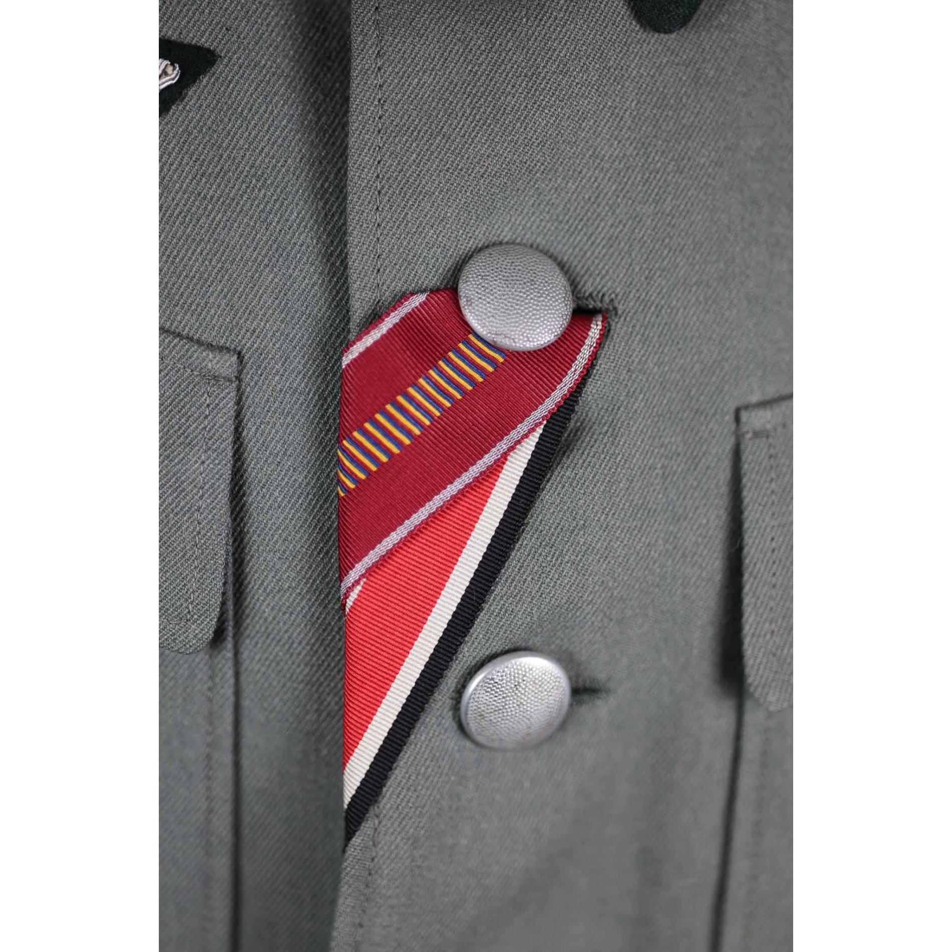 Wehrmacht Gebirgsjäger Uniform für einen Oberleutnant mit Trägernamen! — image 2