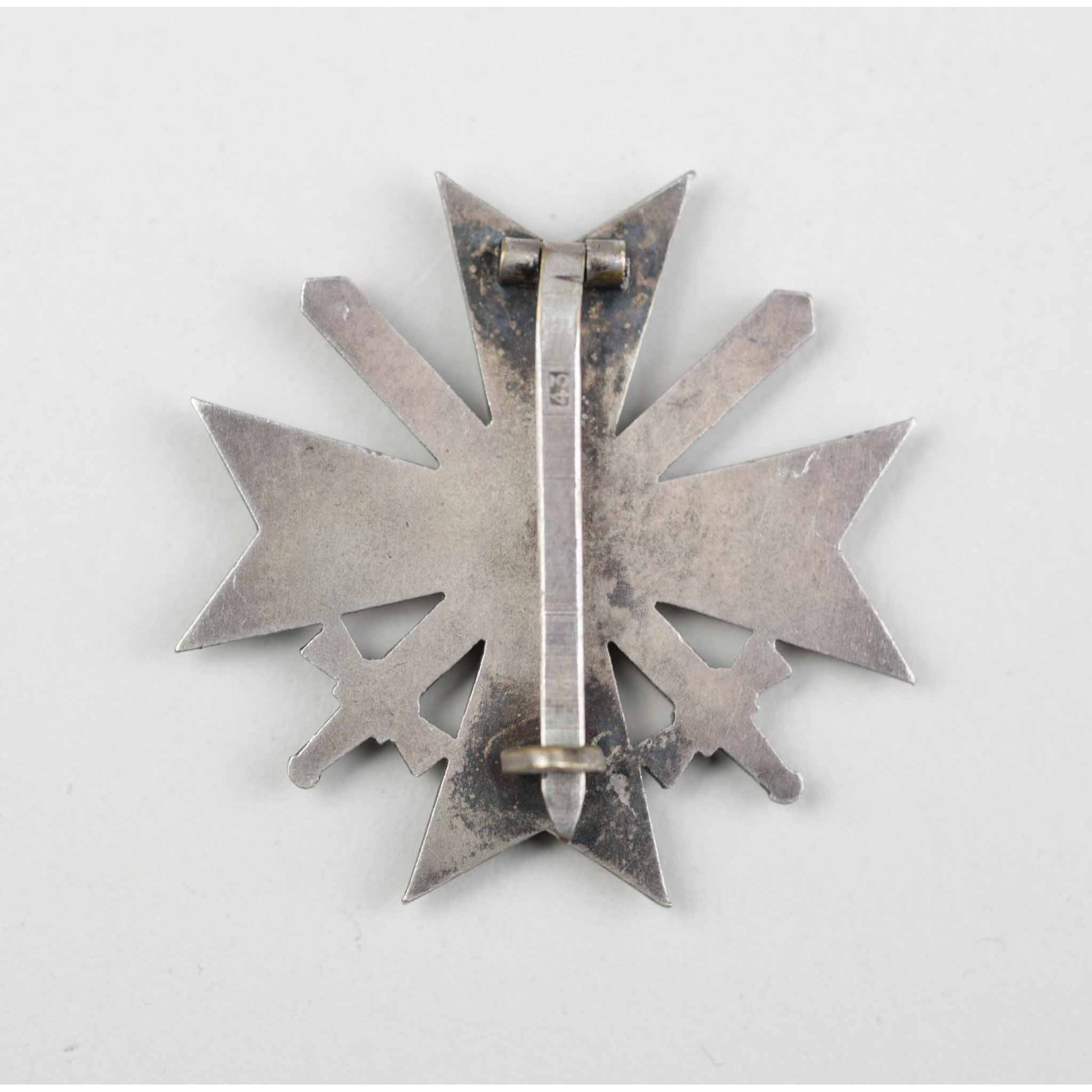 Kriegsverdienstkreuz 1.Klasse mit Schwertern im Etui Herst.Kernbach — image 3