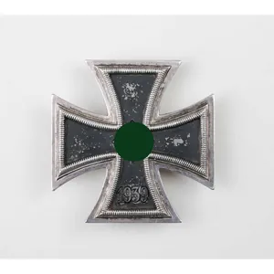 Eiserne Kreuz 1.Klasse 1939 mit Hersteller Markierung 'L/10' extrem selten!