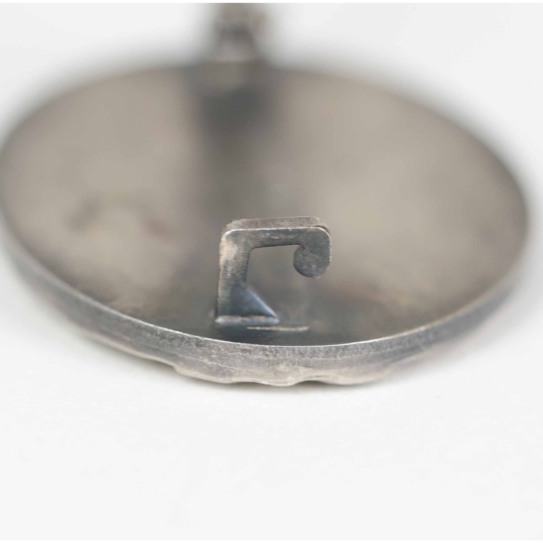 Verwundetenabzeichen in Silber '30' breite Nadel im Verleihungsetui, Zustand 1 — image 6