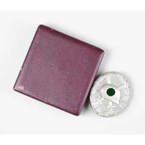 Verwundetenabzeichen in Silber '30' breite Nadel im Verleihungsetui, Zustand 1