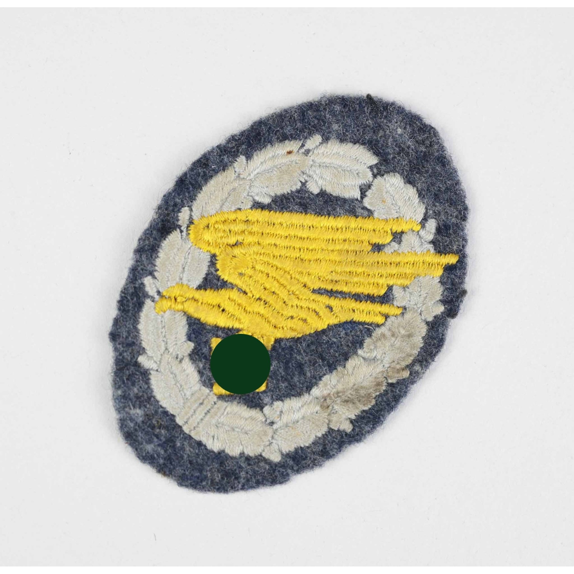 Fallschirmschützenabzeichen der Luftwaffe mit Trägerfoto — image 4