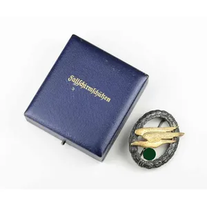 Fallschirmschützenabzeichen der Luftwaffe im Etui 'Assmann' Zustand 1 - Mint!