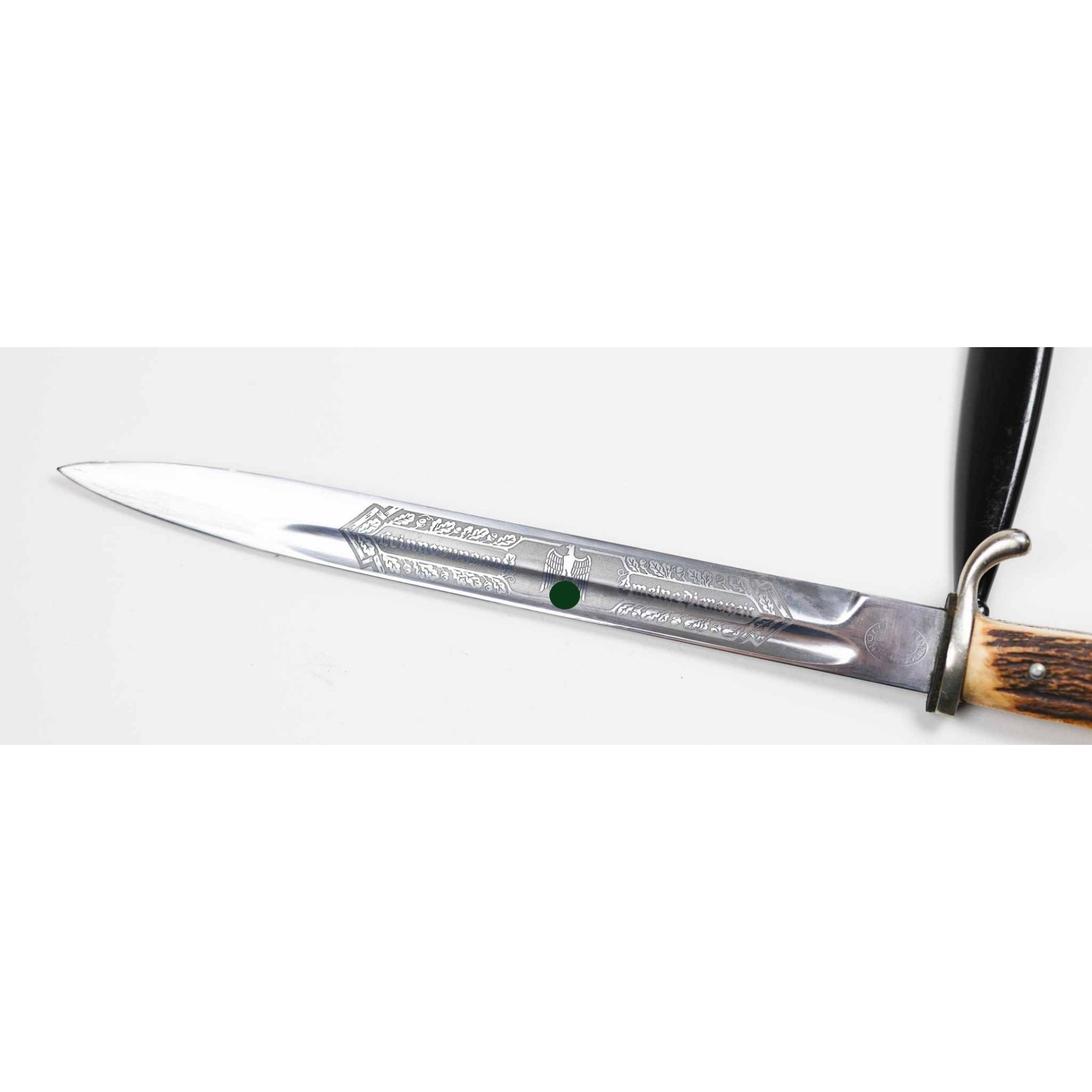 Wehrmacht Paradebajonett mit Klingenätzung 'Zur Erinnerung an meine Dienstzeit' und 'Inf. Rgt. 66 Magdeburg' mit Hirschhorngriff — image 3