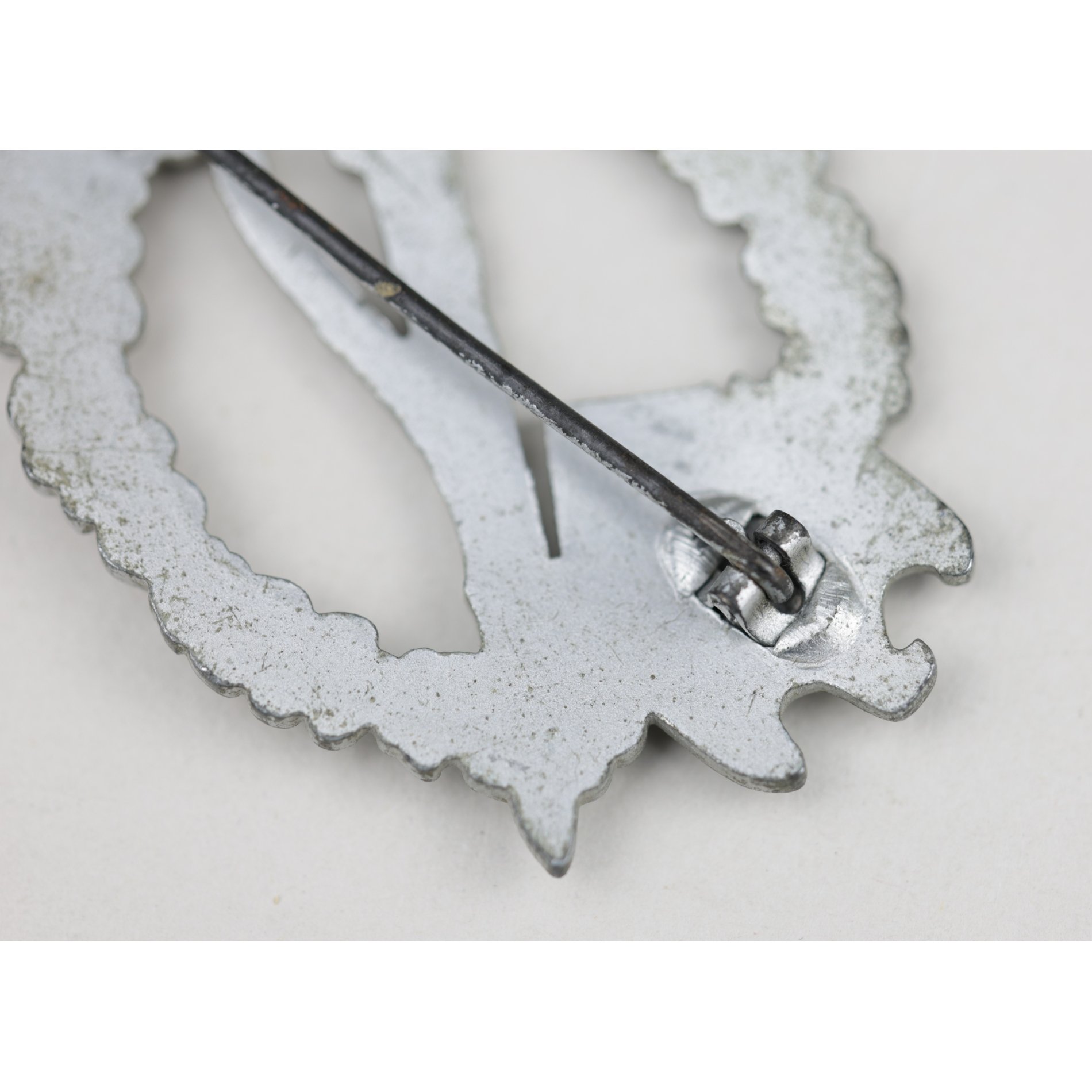Infanterie Sturmabzeichen in Silber Zustand 1 MINT - Deumer Vertical crimp — image 4