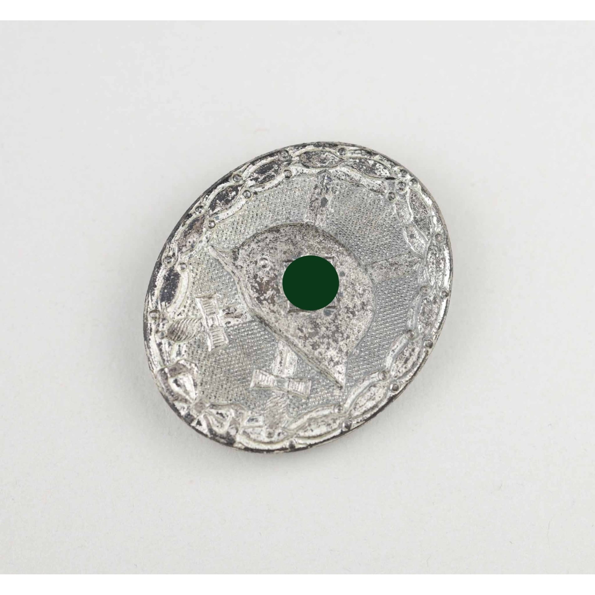 Verwundetenabzeichen 1939 in Silber Hst.107 — image 2