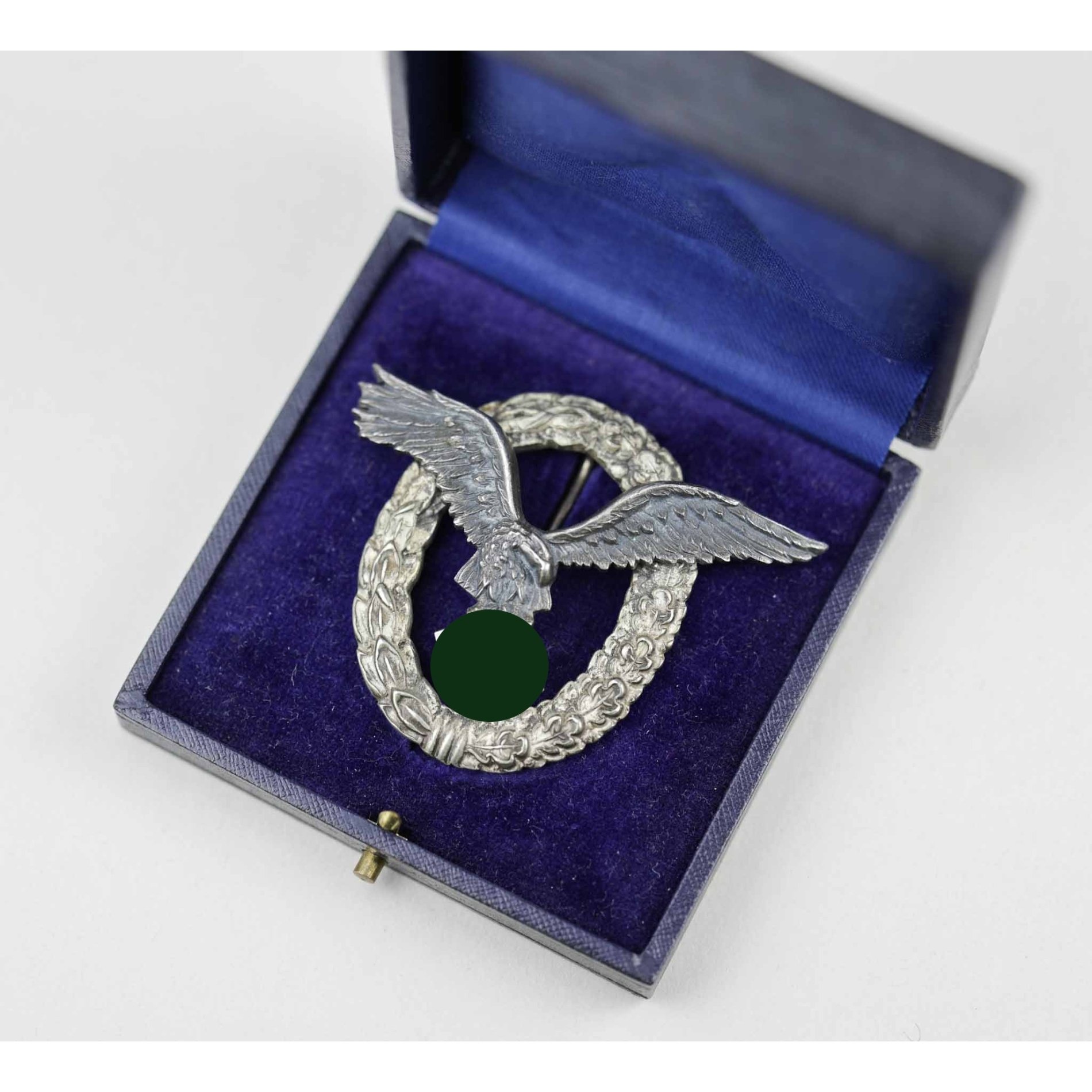 Luftwaffe Flugzeugführerabzeichen im Etui J3 — image 11