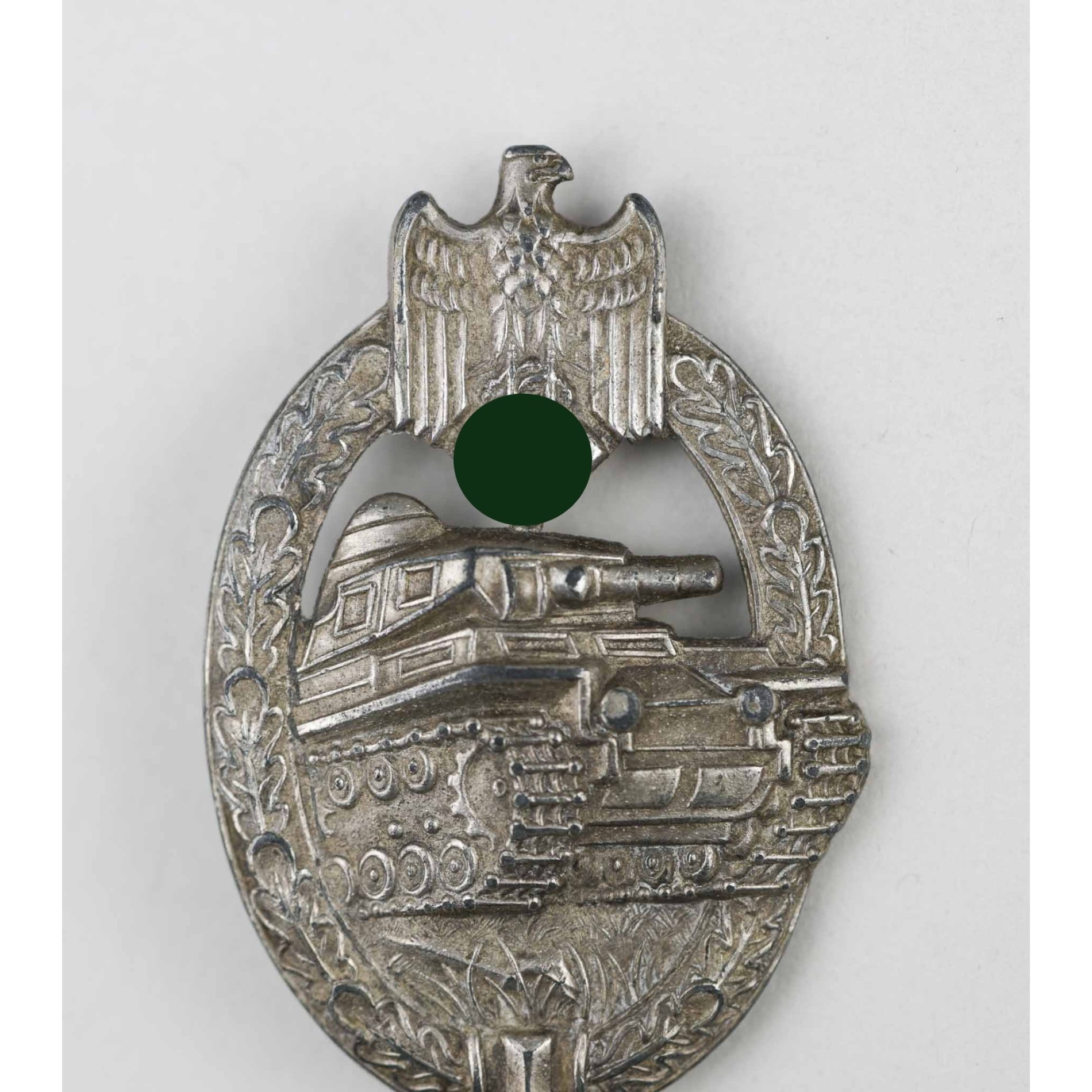Panzerkampfabzeichen in Silber mit Hersteller A.S im Dreieck — image 3