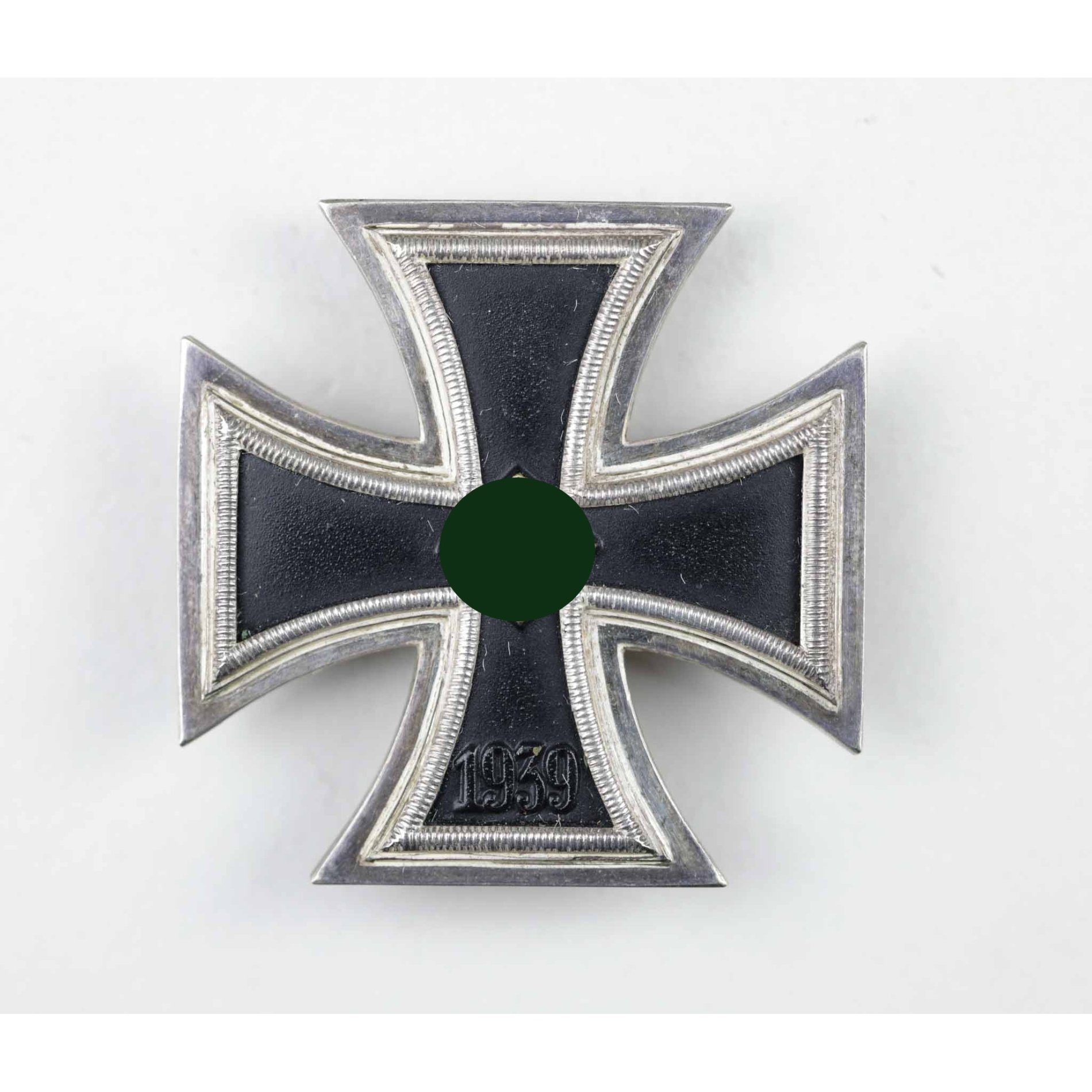 Eiserne Kreuz 1.Klasse 1939 im Etui (unmagnetisch) — image 2