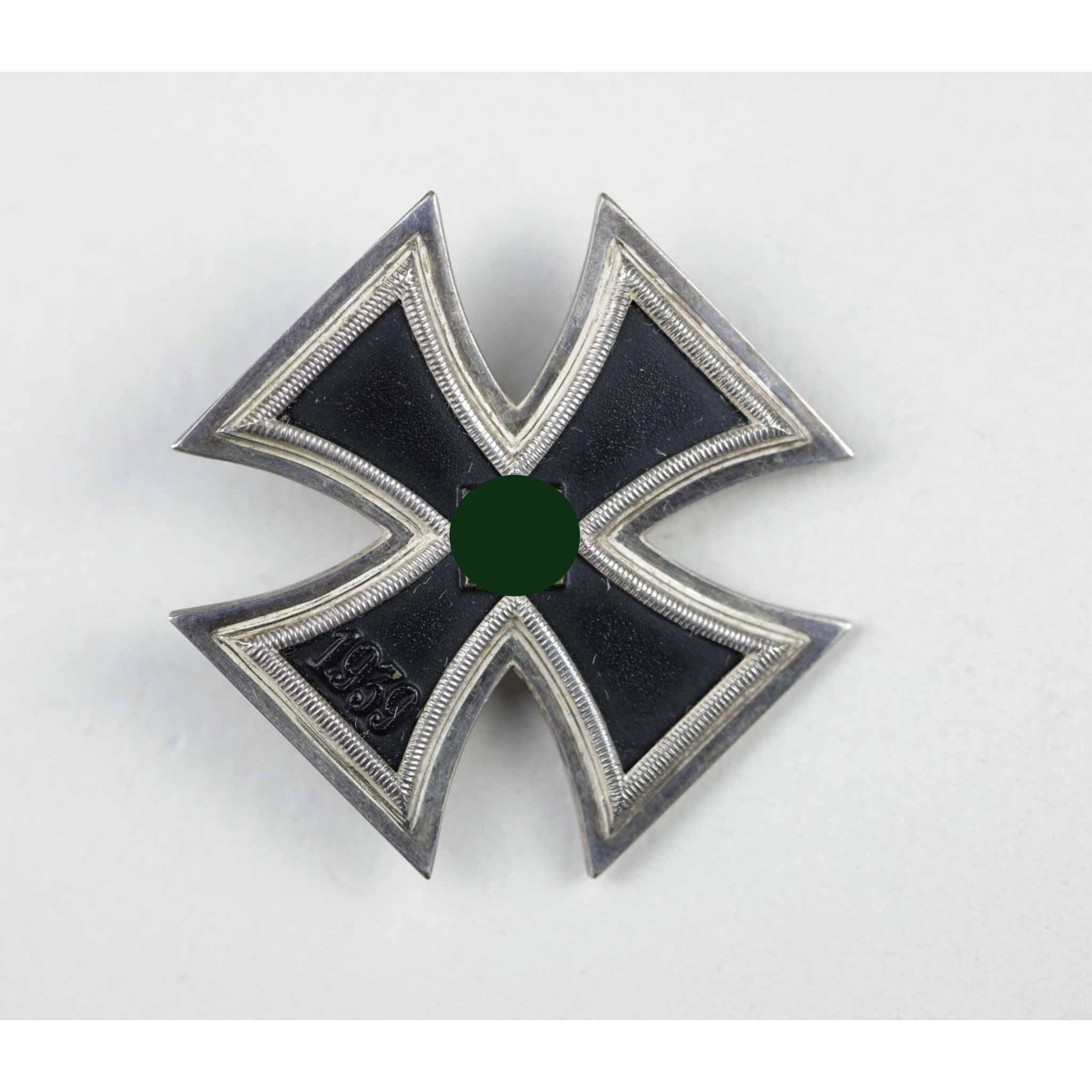 Eiserne Kreuz 1.Klasse 1939 im Etui (unmagnetisch) — image 3