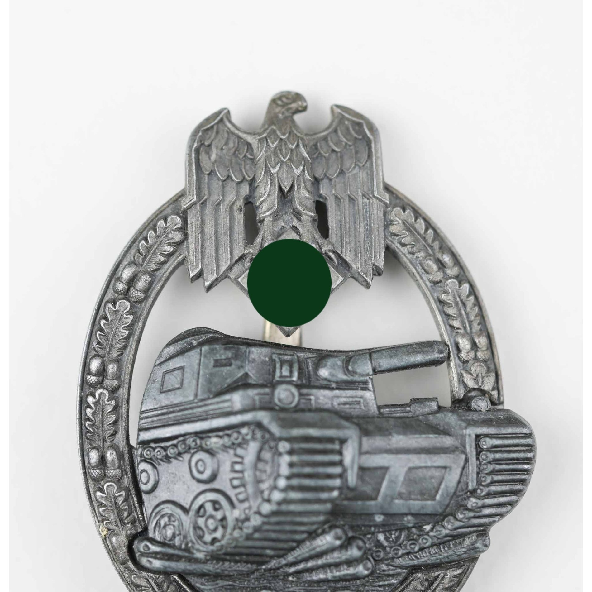 Panzerkampfabzeichen in Silber mit Einsatzzahl '50' JFS — image 2
