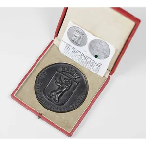 3.Reich Plakette Prämienmedaillion 'Die Reichshauptstadt Berlin' Max Esser