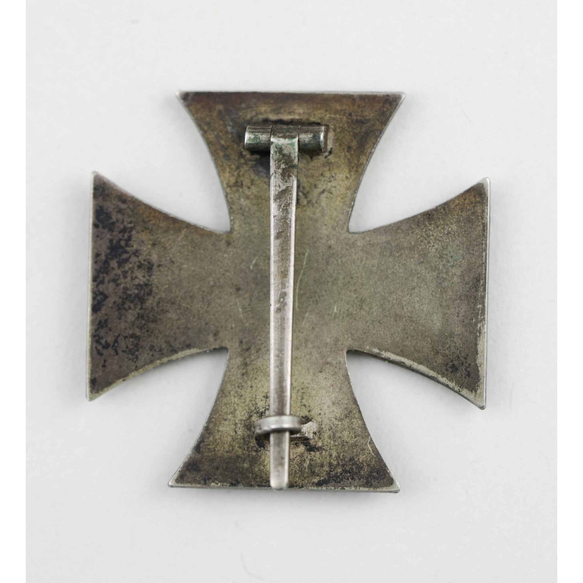 Eiserne Kreuz 1.Klasse mit Hersteller '20' Zimmermann — image 3