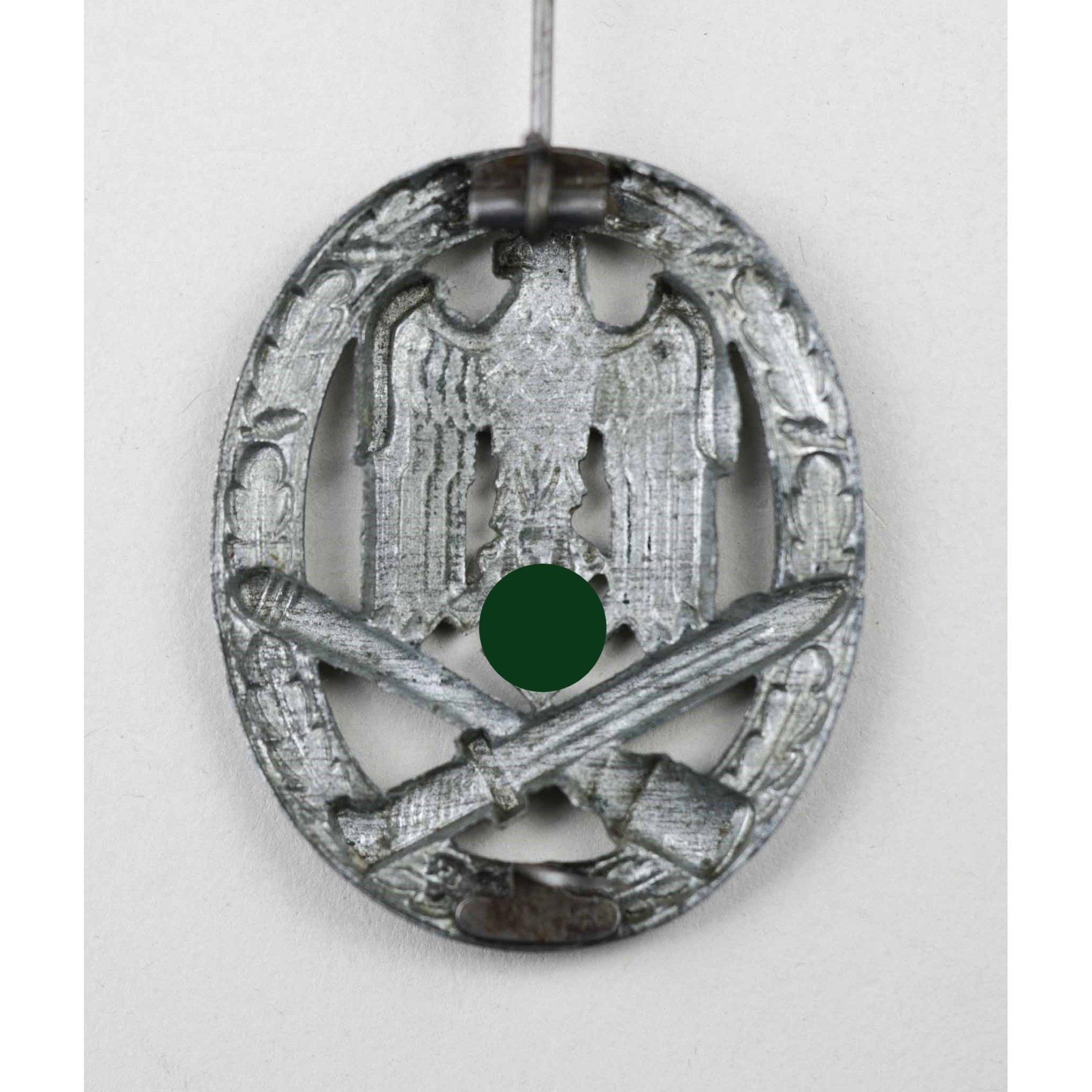 Allgemeines Sturmabzeichen hohl GWL 'cut out' Zustand 1 — image 4