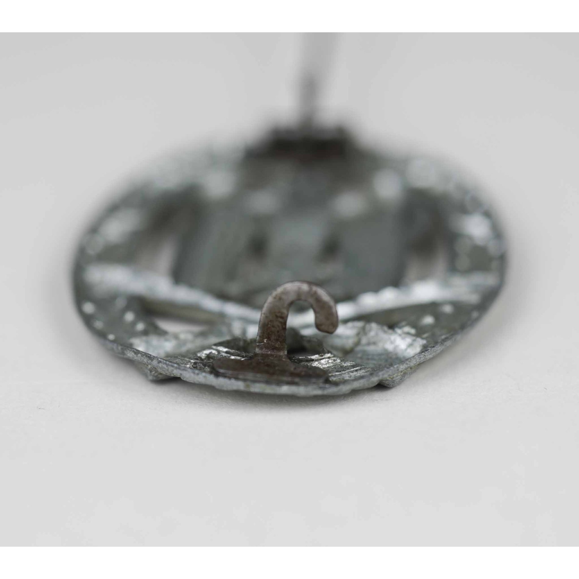 Allgemeines Sturmabzeichen hohl GWL 'cut out' Zustand 1 — image 7