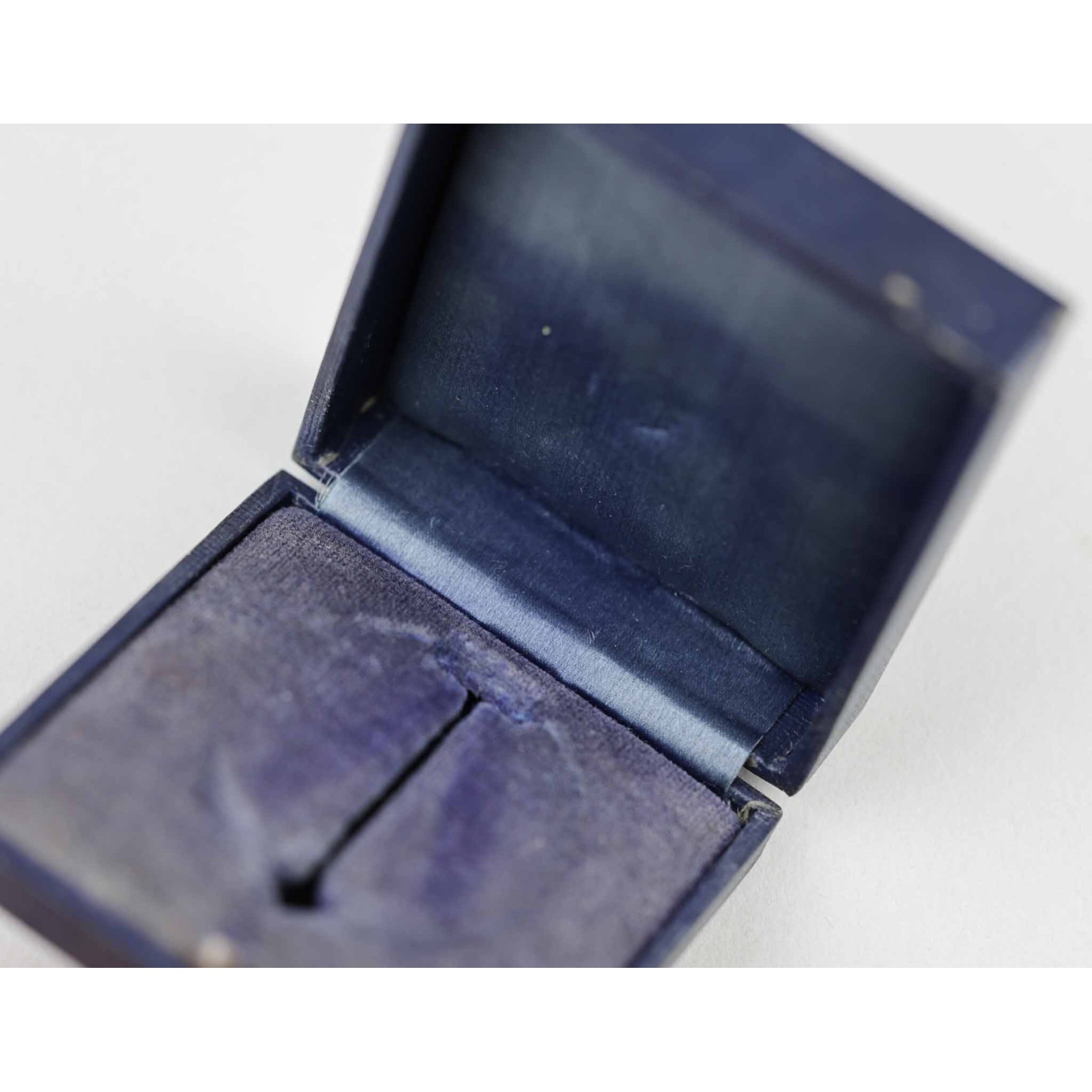 Luftwaffe Flugzeugführerabzeichen 'Assmann' mit Aluminium Rahmen — image 12