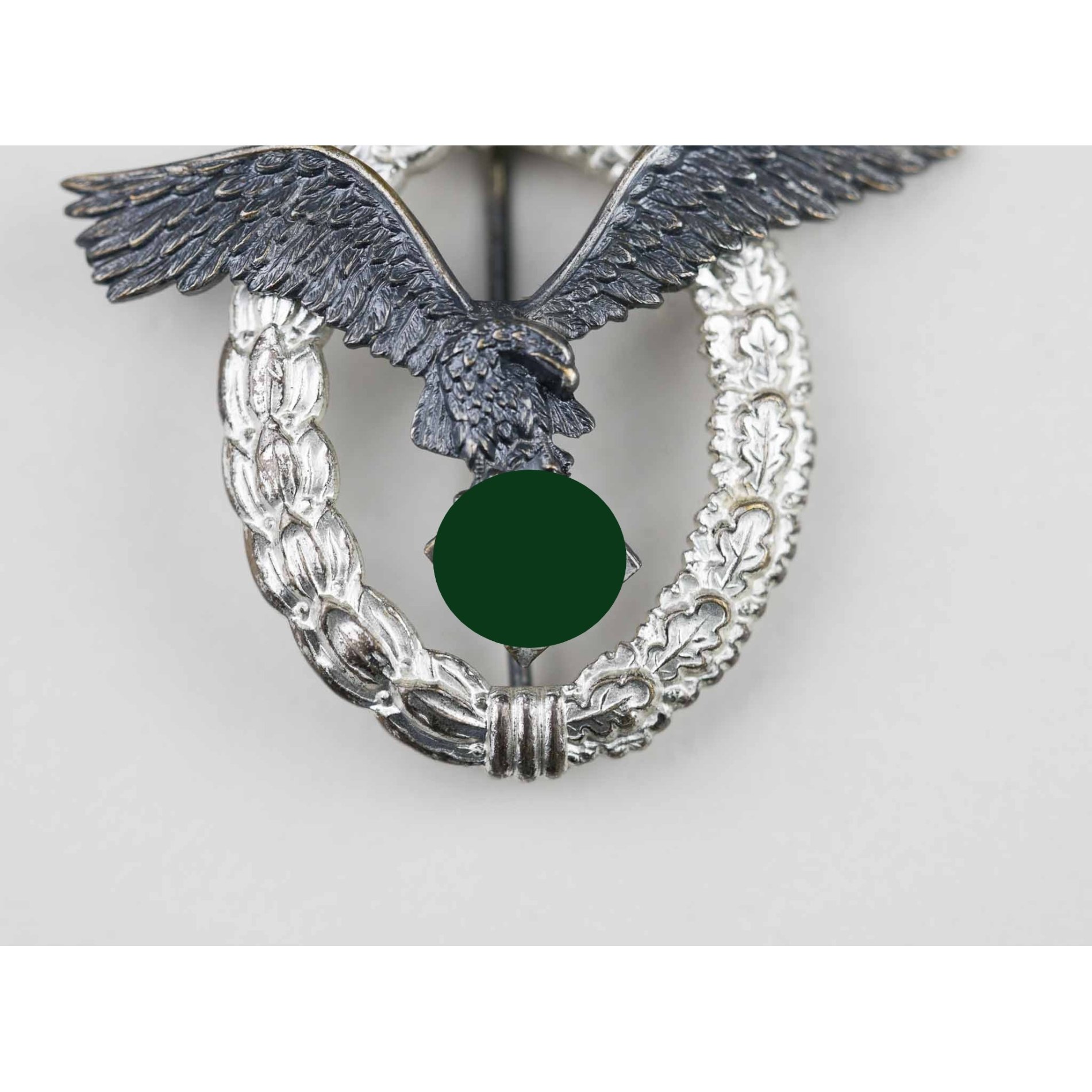 Luftwaffe Flugzeugführerabzeichen 'Assmann' mit Aluminium Rahmen — image 4