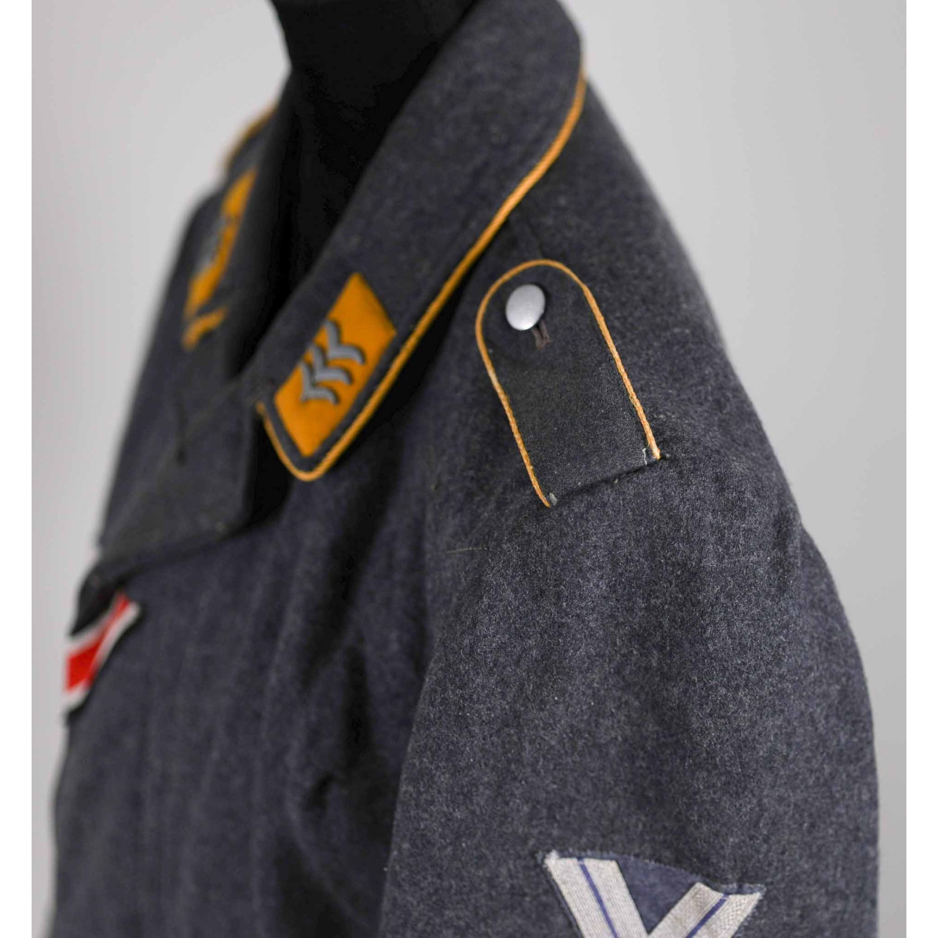 Luftwaffe Fliegendes Personal Fallschirmjäger Fliegerbluse — image 9