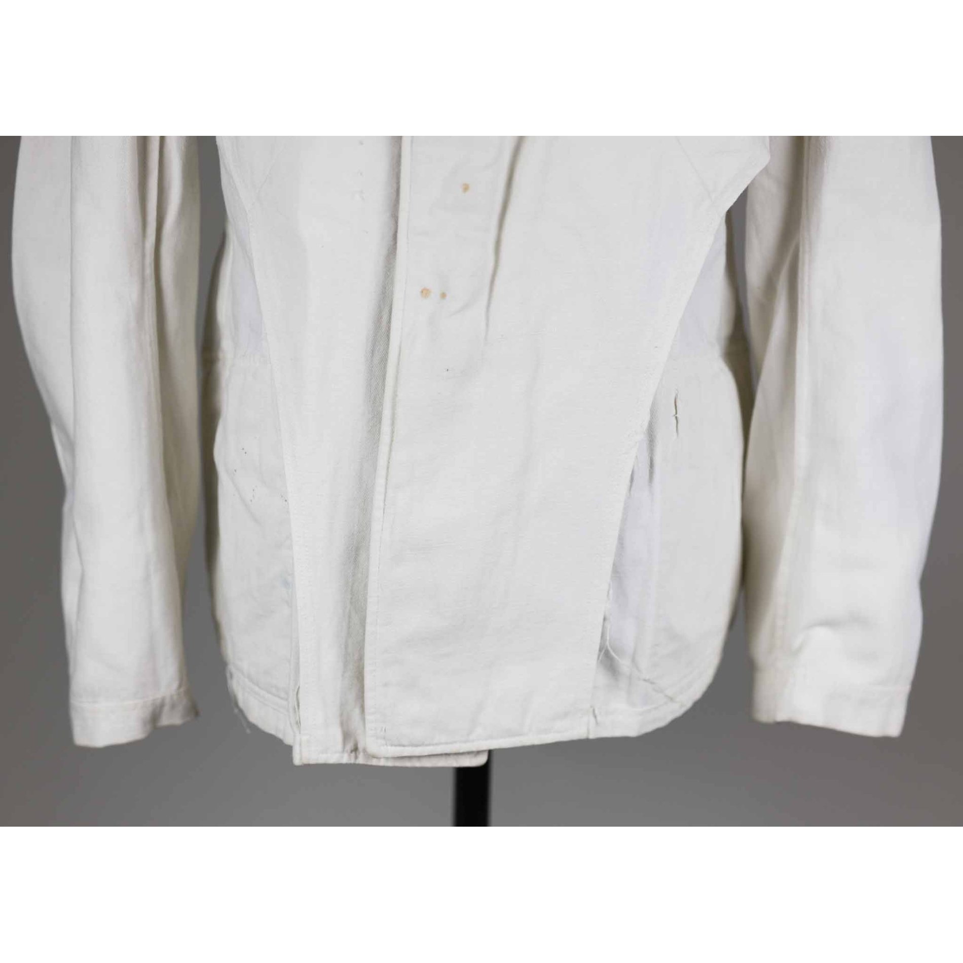 Wehrmacht weißer Sommerrock für einen Hauptmann im Panzerjäger Regiment Nr.4 — image 17