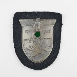 Krim Ärmelschild auf schwarzem Panzerstoff