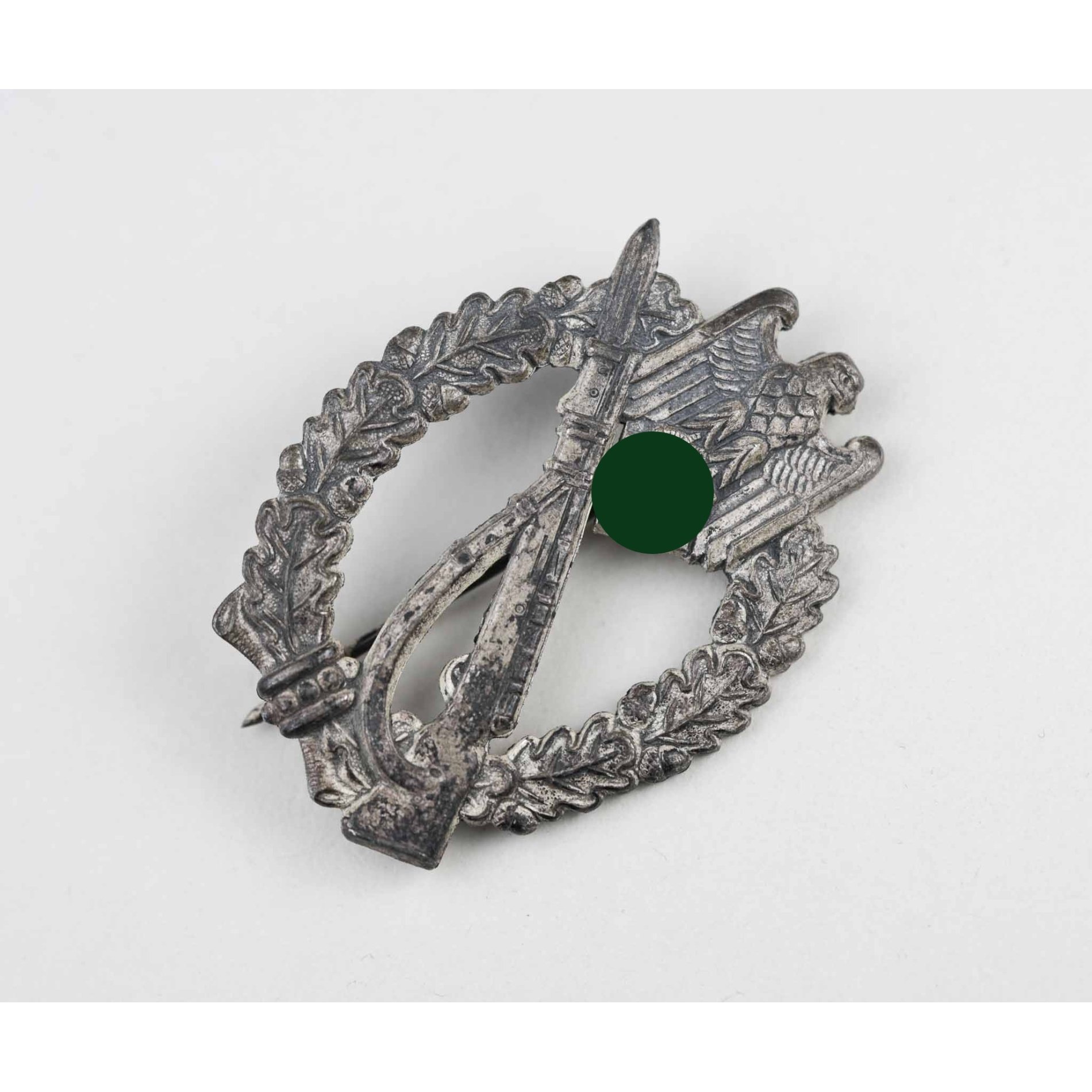 Infanterie Sturmabzeichen in Silber 4 Rivets — image 2
