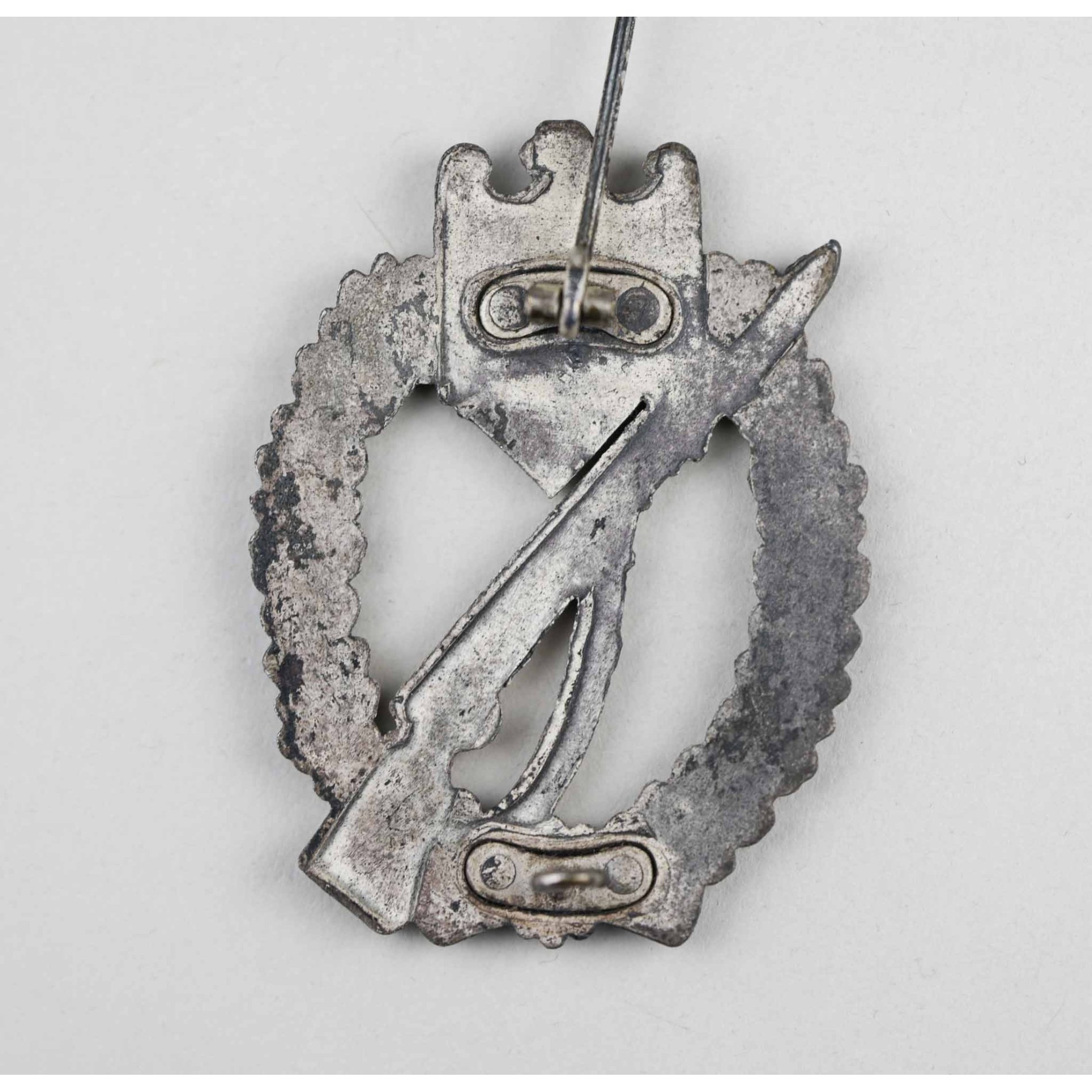 Infanterie Sturmabzeichen in Silber 4 Rivets — image 5