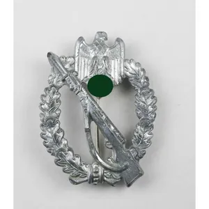 Infanterie Sturmabzeichen in Silber Herst. Shuco 41im Zustand 1