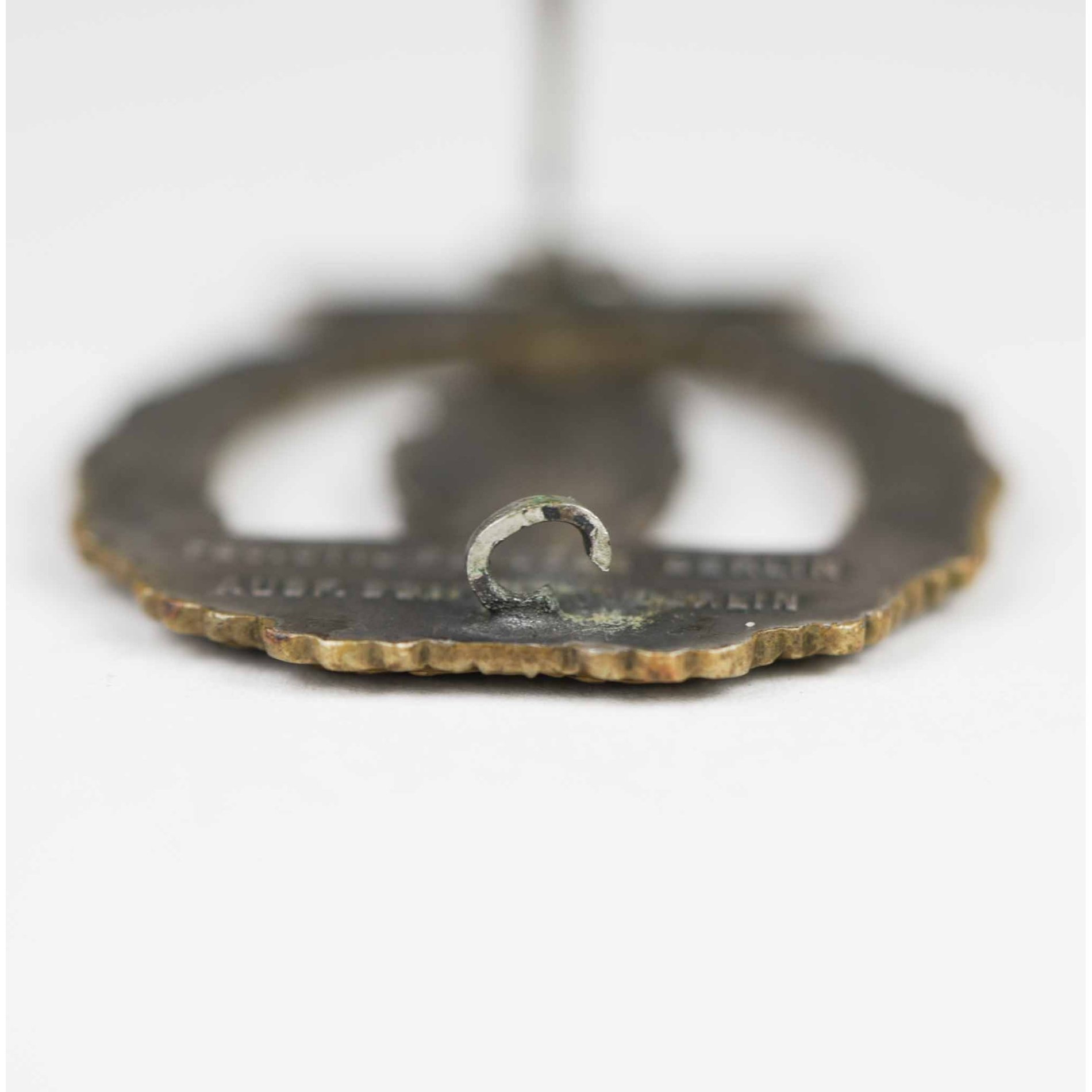 Minensucher Kriegsabzeichen in Buntmetall Schwerin, Berlin — image 6