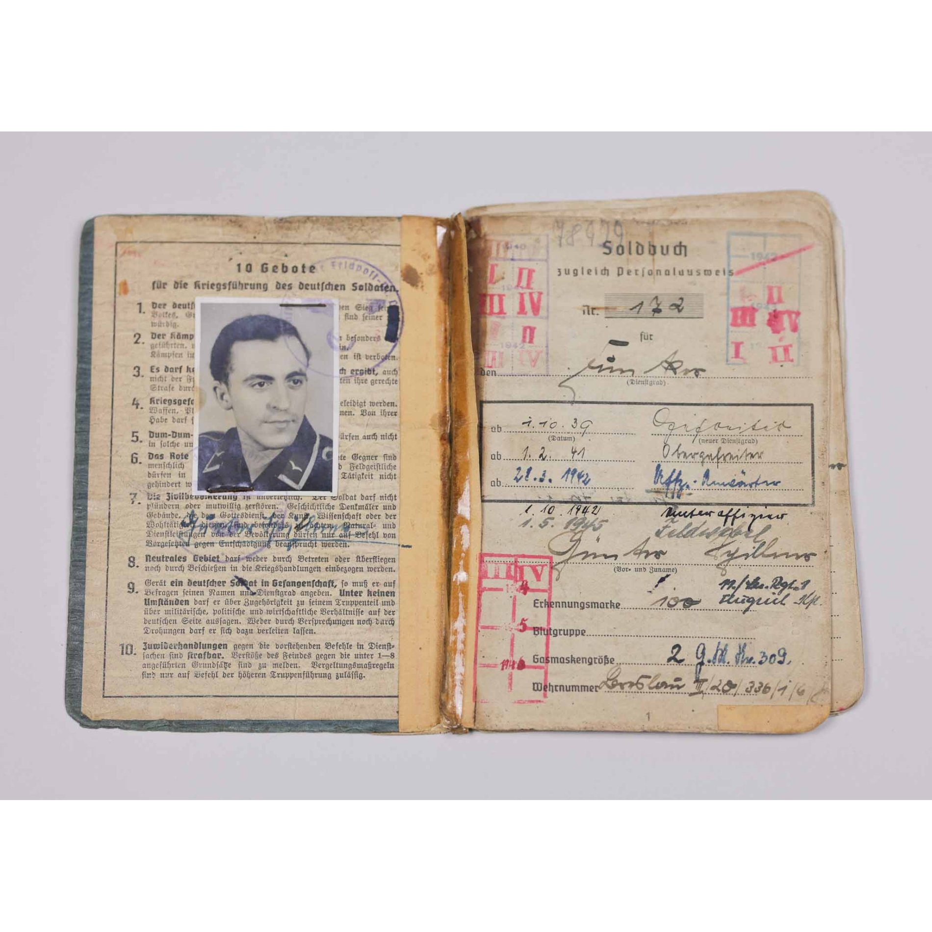 Luftwaffe Nachlass Unteroffizier Lapplandschild eingetragen Finnland/ Norwegen Einsatz — image 3