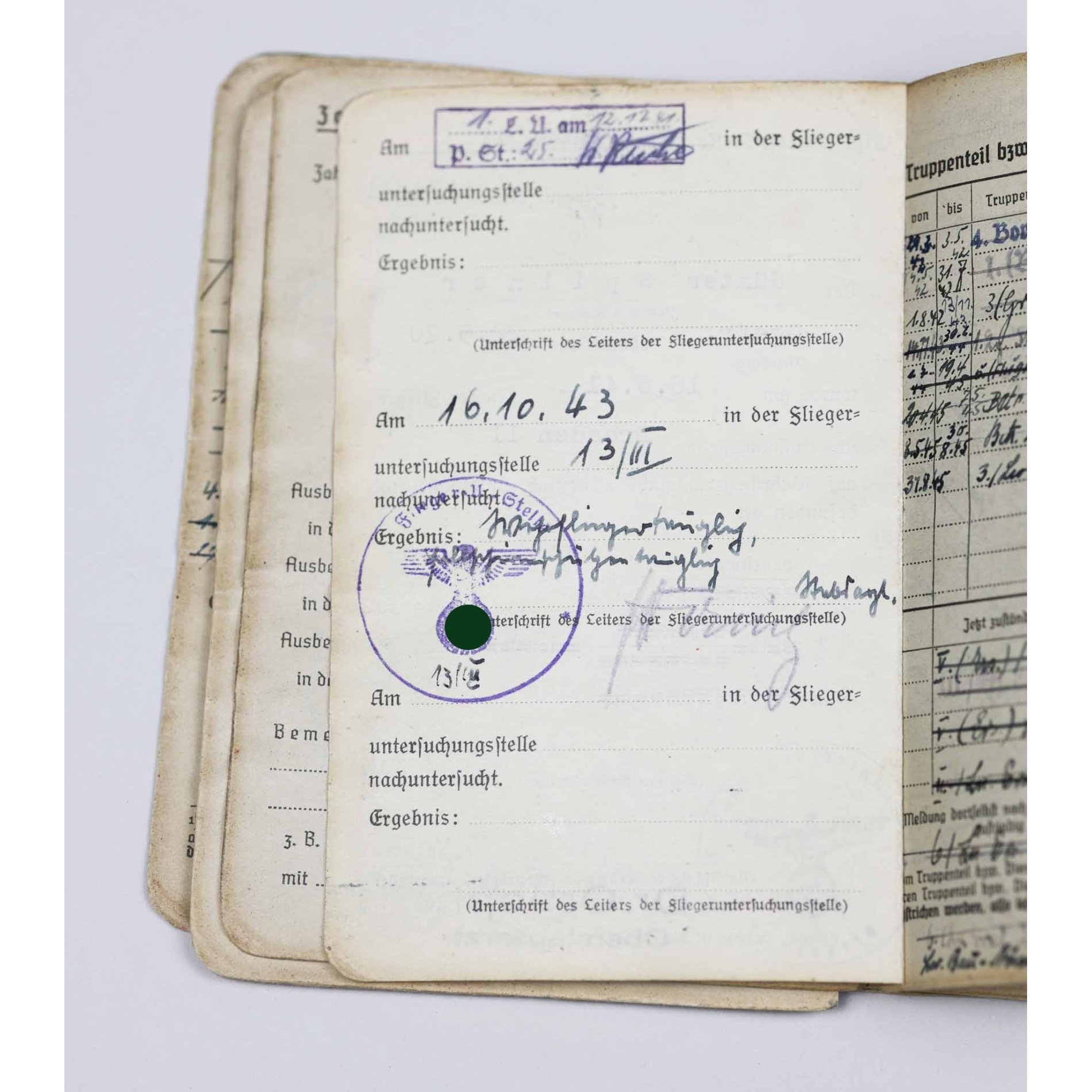 Luftwaffe Nachlass Unteroffizier Lapplandschild eingetragen Finnland/ Norwegen Einsatz — image 9