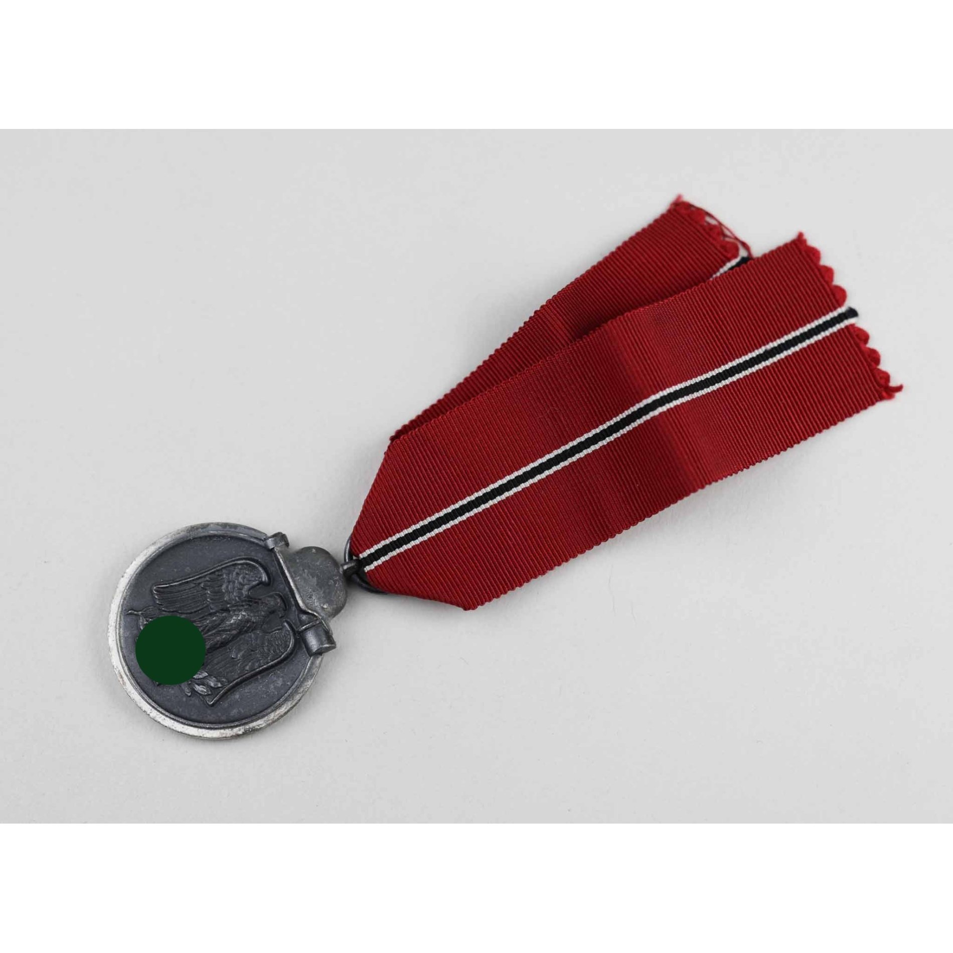 Winterschlacht im Osten Ostmedaille 1941/42 mit Hersteller '3' Deumer — image 3