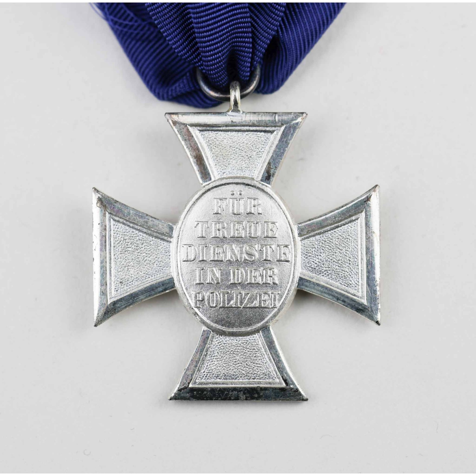 Polizei-Dienstauszeichnung in Silber für 18 Jahre im Etui — image 3