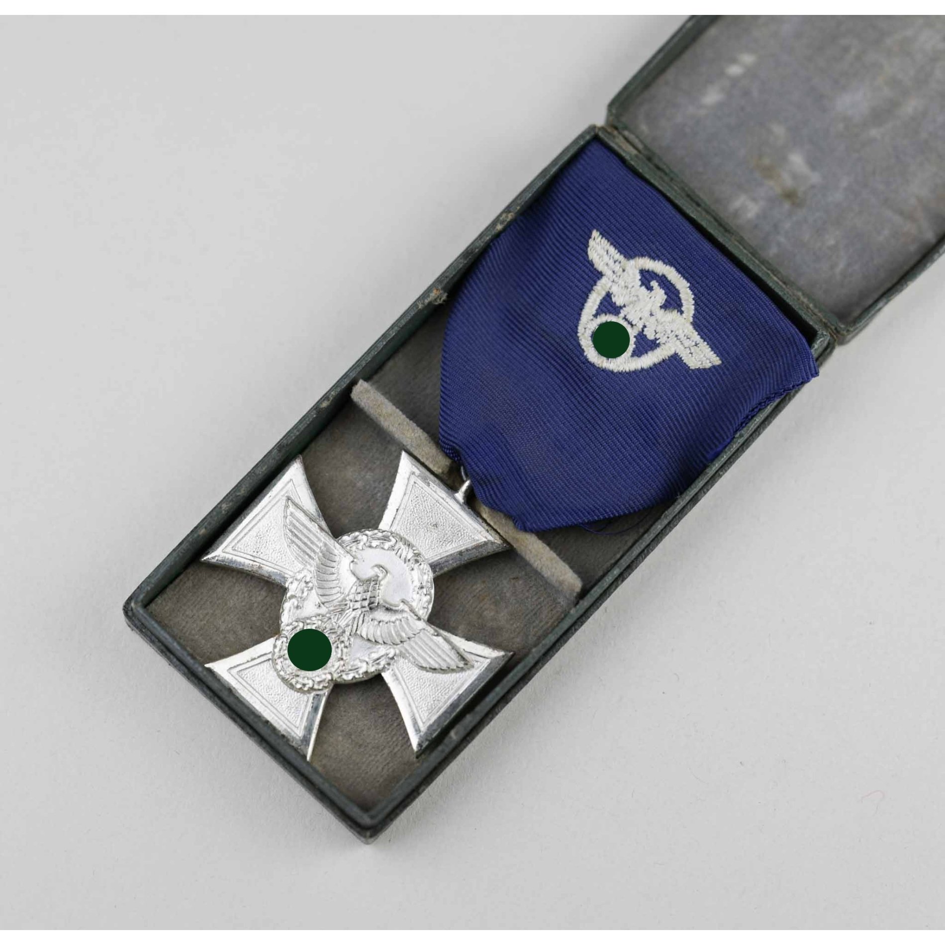 Polizei-Dienstauszeichnung in Silber für 18 Jahre im Etui — image 4