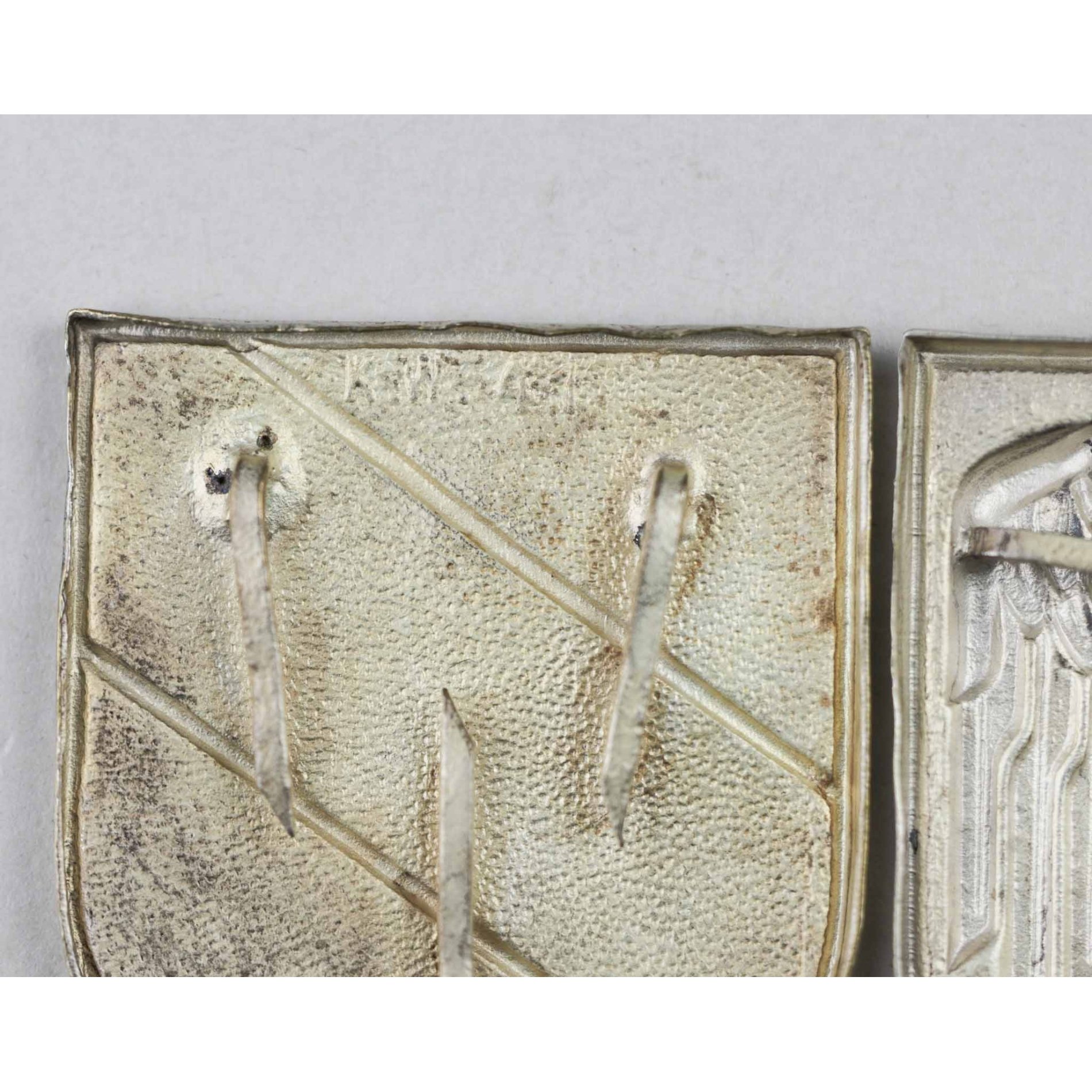 Wehrmacht Paar Embleme für den Tropenhelm Zustand 1 — image 5