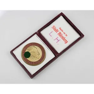 'Deutsche Kampfspiele Nürnberg 1934' Hutschenreuther Porzellan, im Etui, Zustand 1