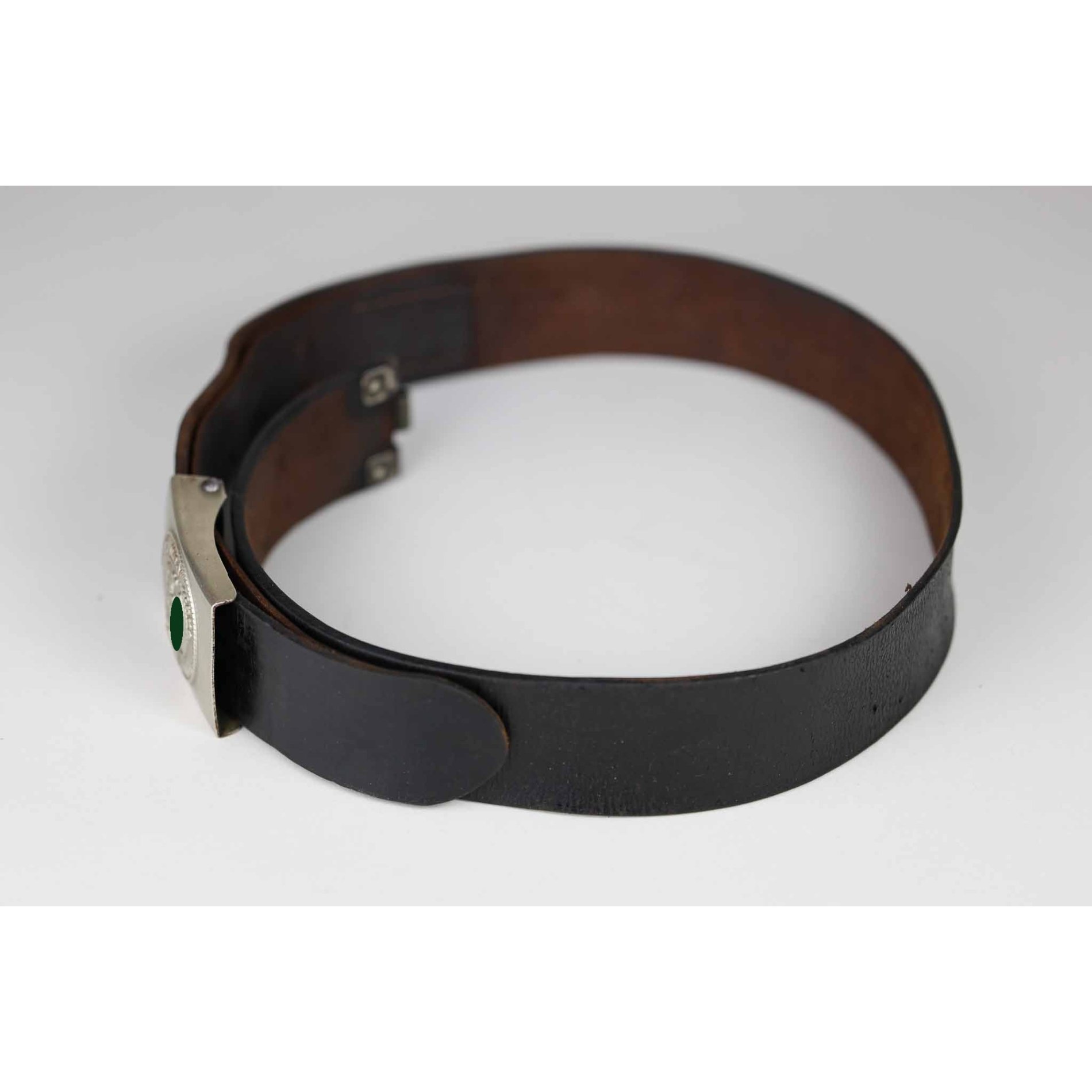 Frühes HJ-Koppelschloss A RZM 17 — image 7