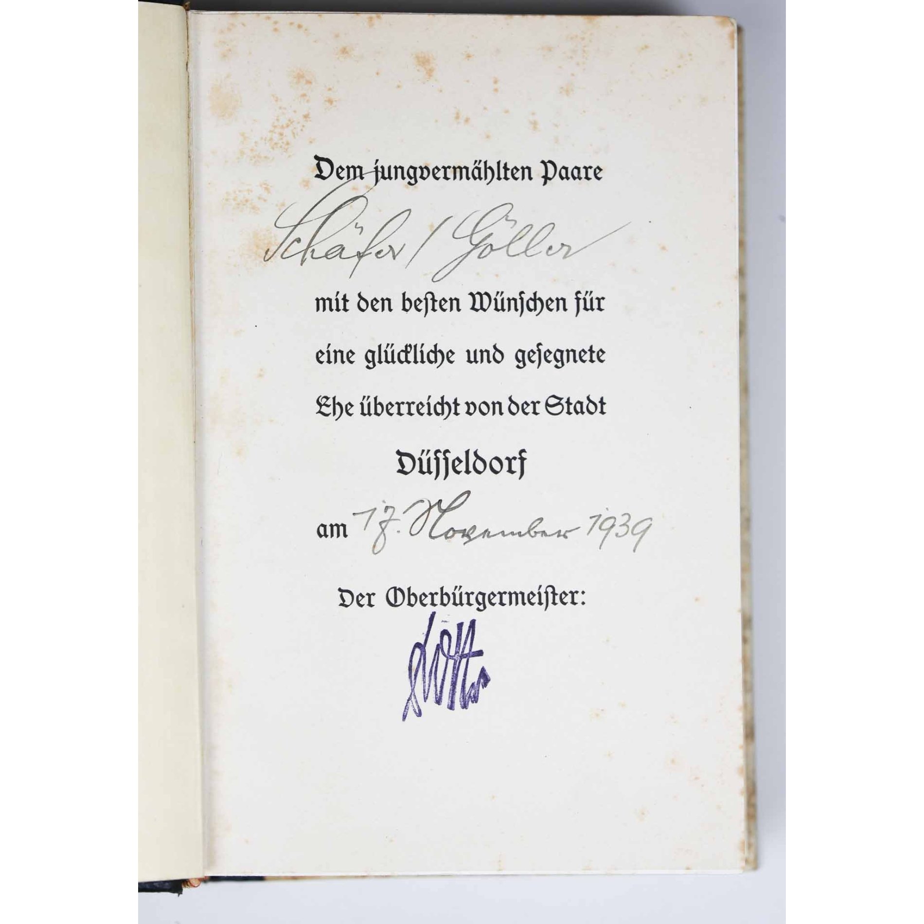 Hochzeitsausgabe 'Mein Kampf' Der Stadt Düsseldorf 1939 — image 4