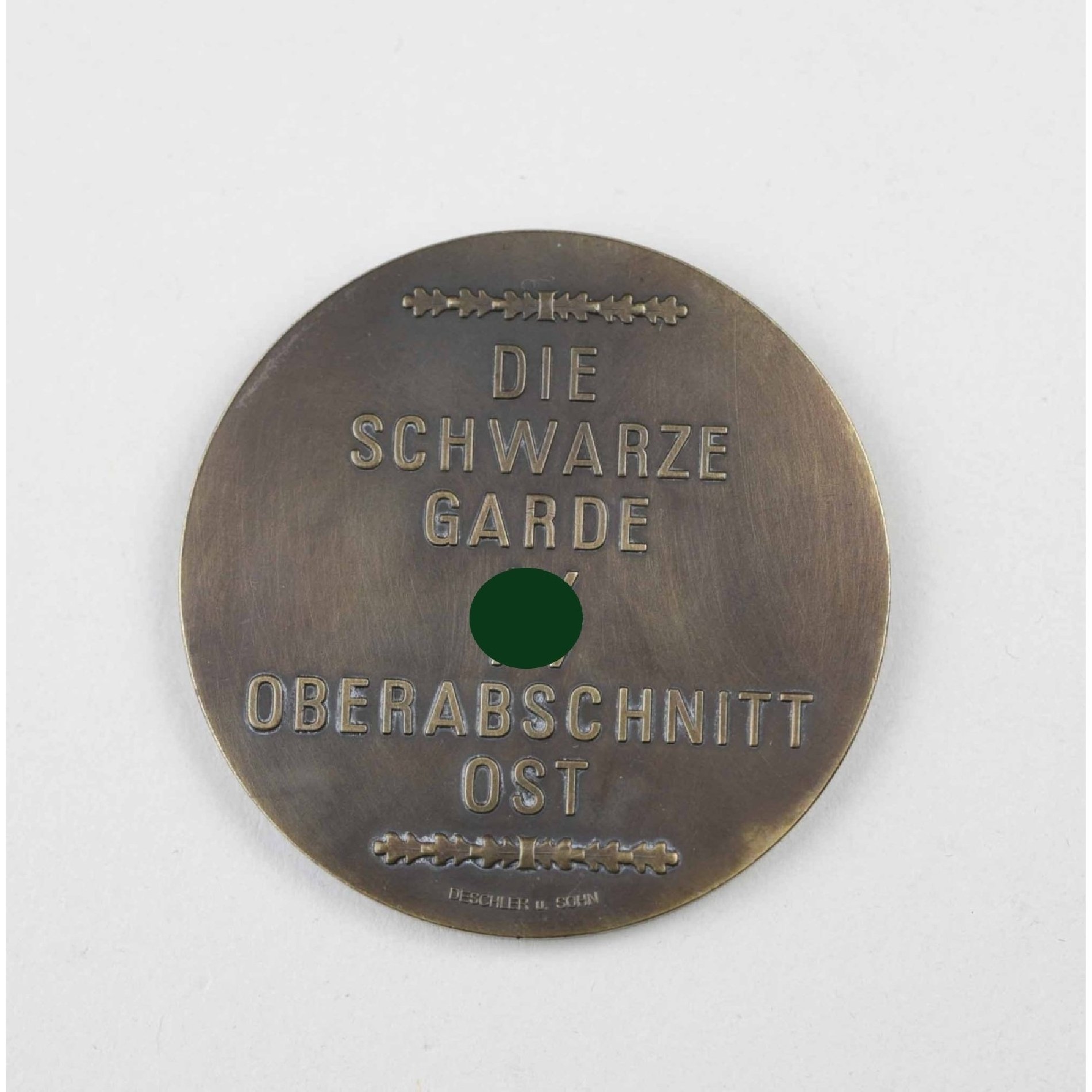 Seltene SS-Medaille 'Julfest 1939' 'Die schwarze Garde SS Oberabschnitt Ost' Deschler & Sohn — image 2