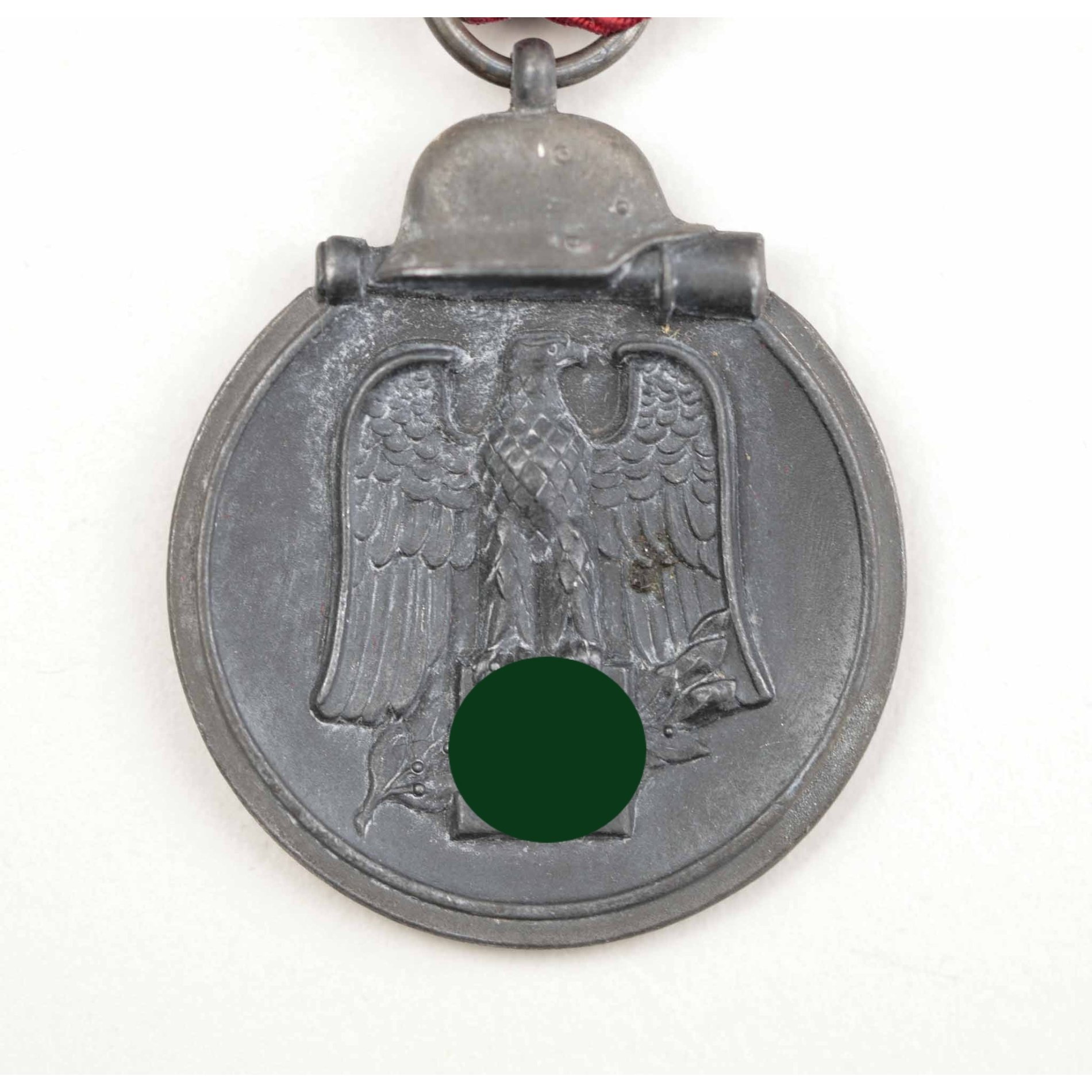 Winterschlacht im Osten Ostmedaille 1941/42 mit Hersteller '93' und Feldspange — image 2