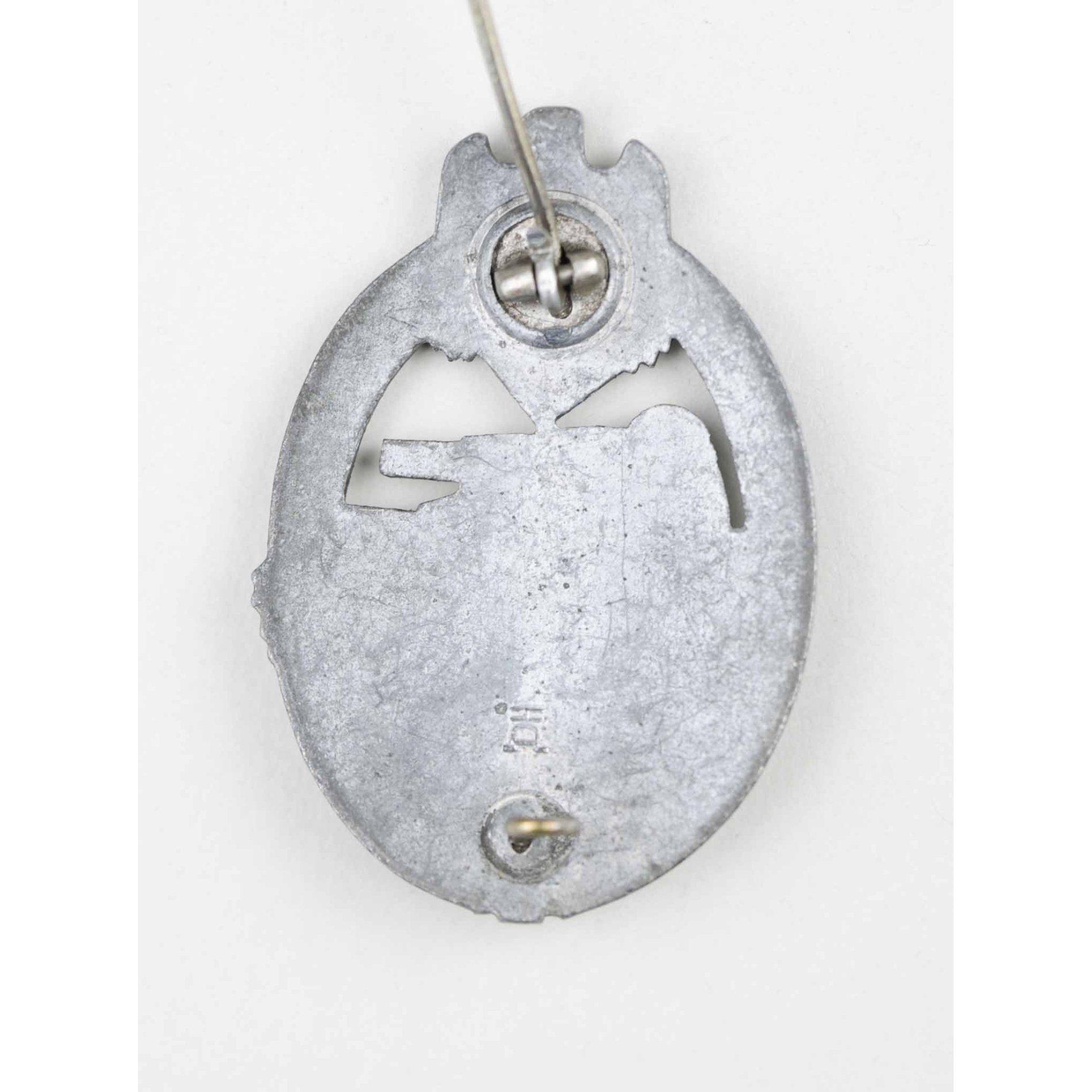 Panzerkampfabzeichen in Silber 'HA' Hermann Aurich im Zustand 1 MINT — image 6