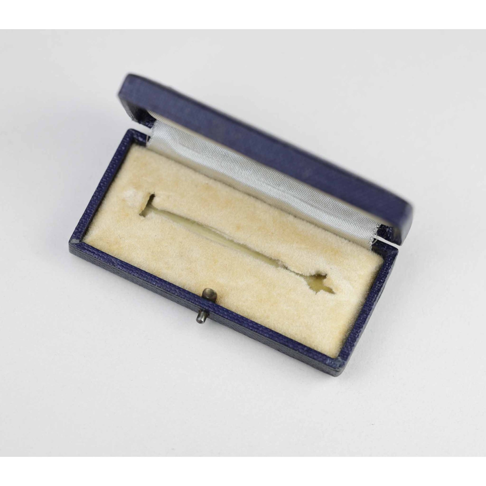 Leeres Etui für eine Frontflugspange für Kampfflieger in Gold — image 2