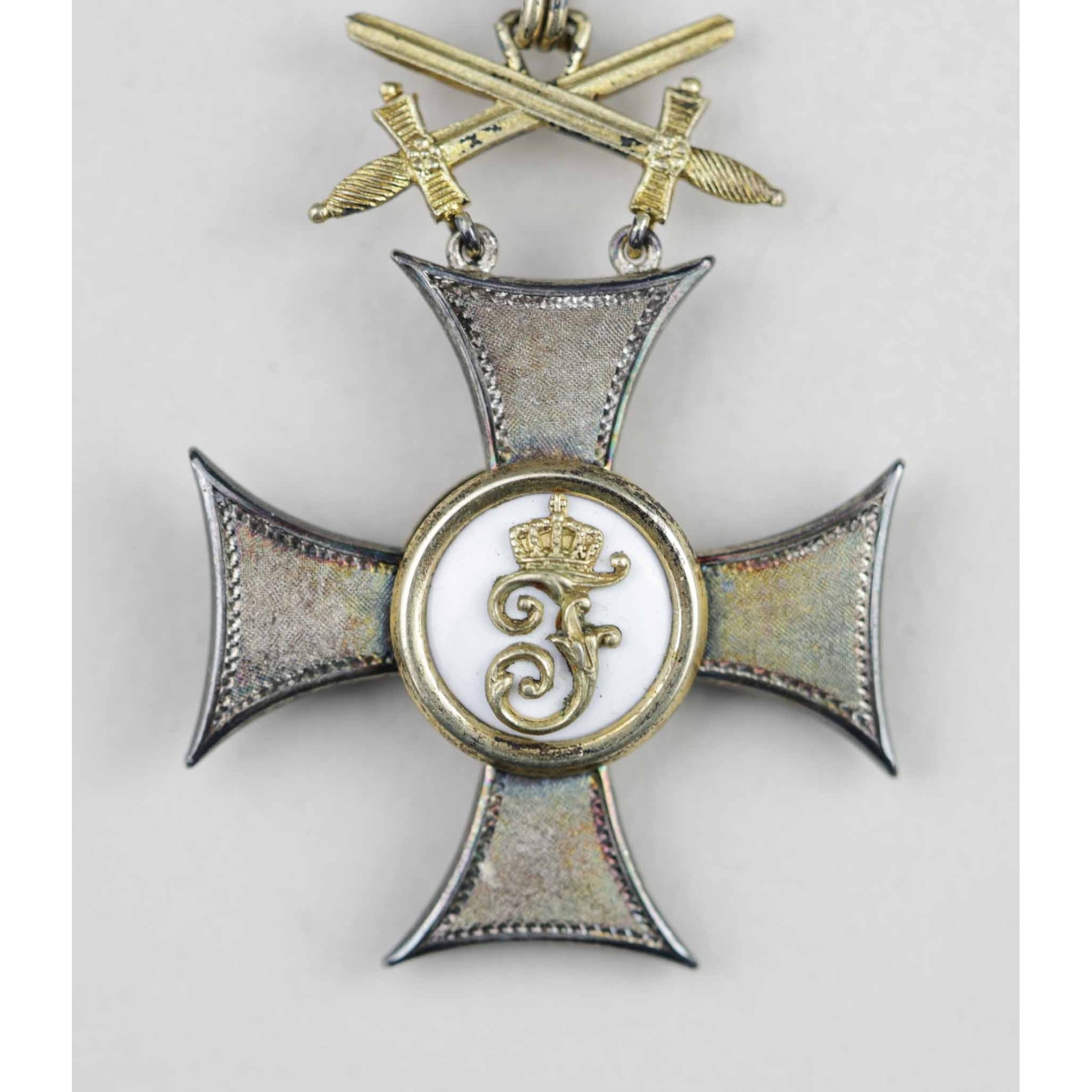 Württemberg Friedrichsorden Ritterkreuz 2. Klasse mit Schwertern am Band — image 4