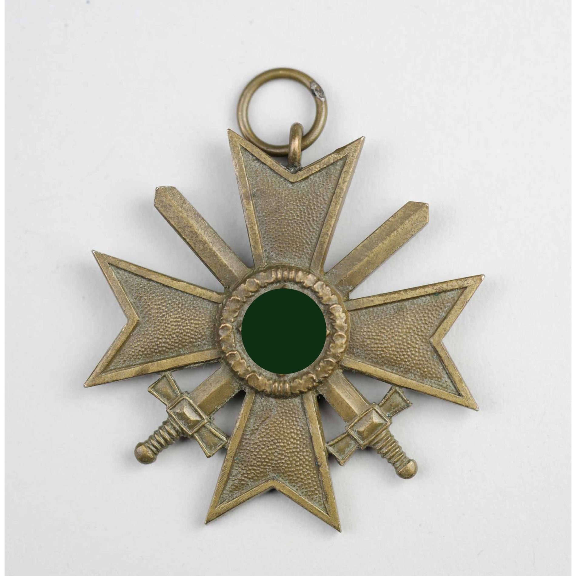 Kriegsverdienstkreuz 2.Klasse mit Schwertern in Verleihungstüte — image 2