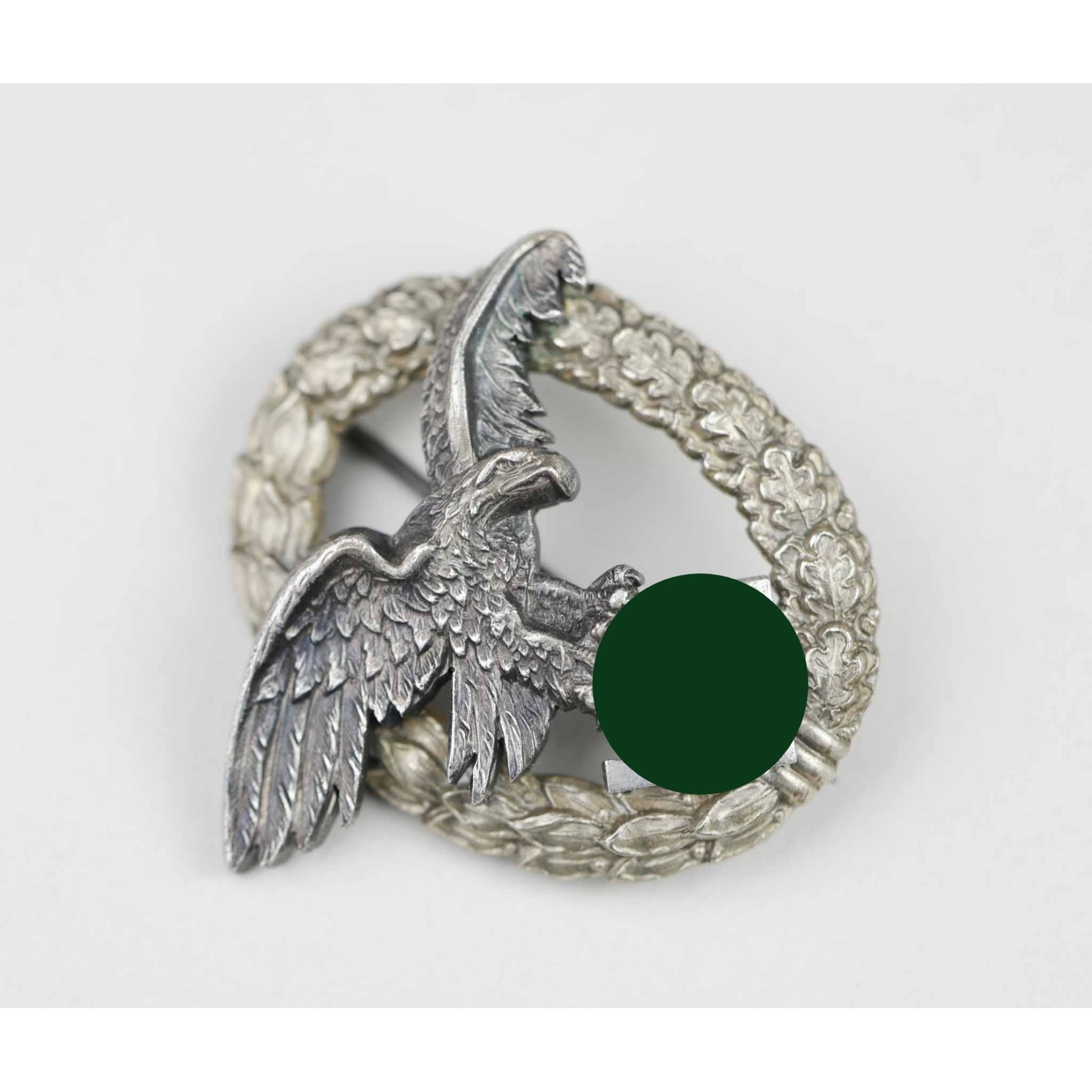 Luftwaffe Beobachterabzeichen C.E Juncker Berlin im Etui — image 3