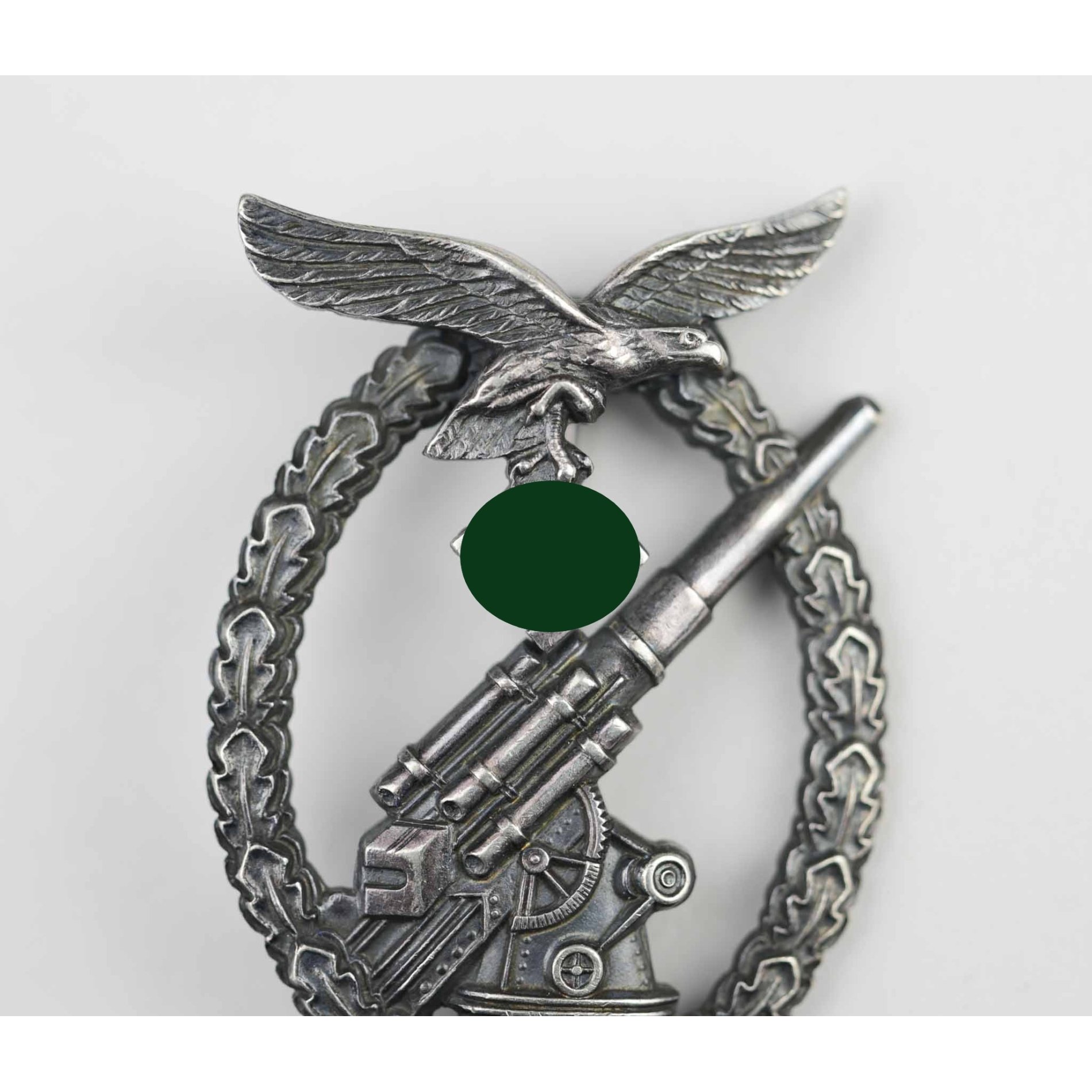 Luftwaffe Flakkampfabzeichen G. Brehmer Buntmetall — image 2