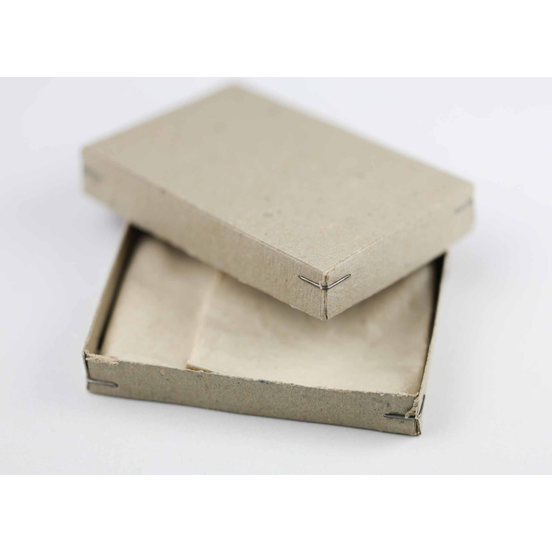 Panzerkampfabzeichen in Silber 'HA' Hermann Aurich in Pappschachtel Zustand 1 MINT — image 12