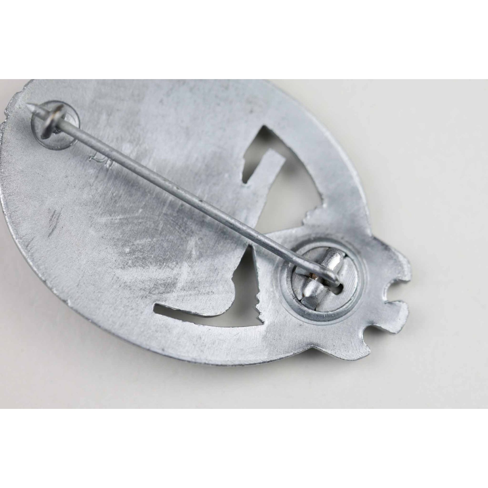 Panzerkampfabzeichen in Silber 'HA' Hermann Aurich in Pappschachtel Zustand 1 MINT — image 9