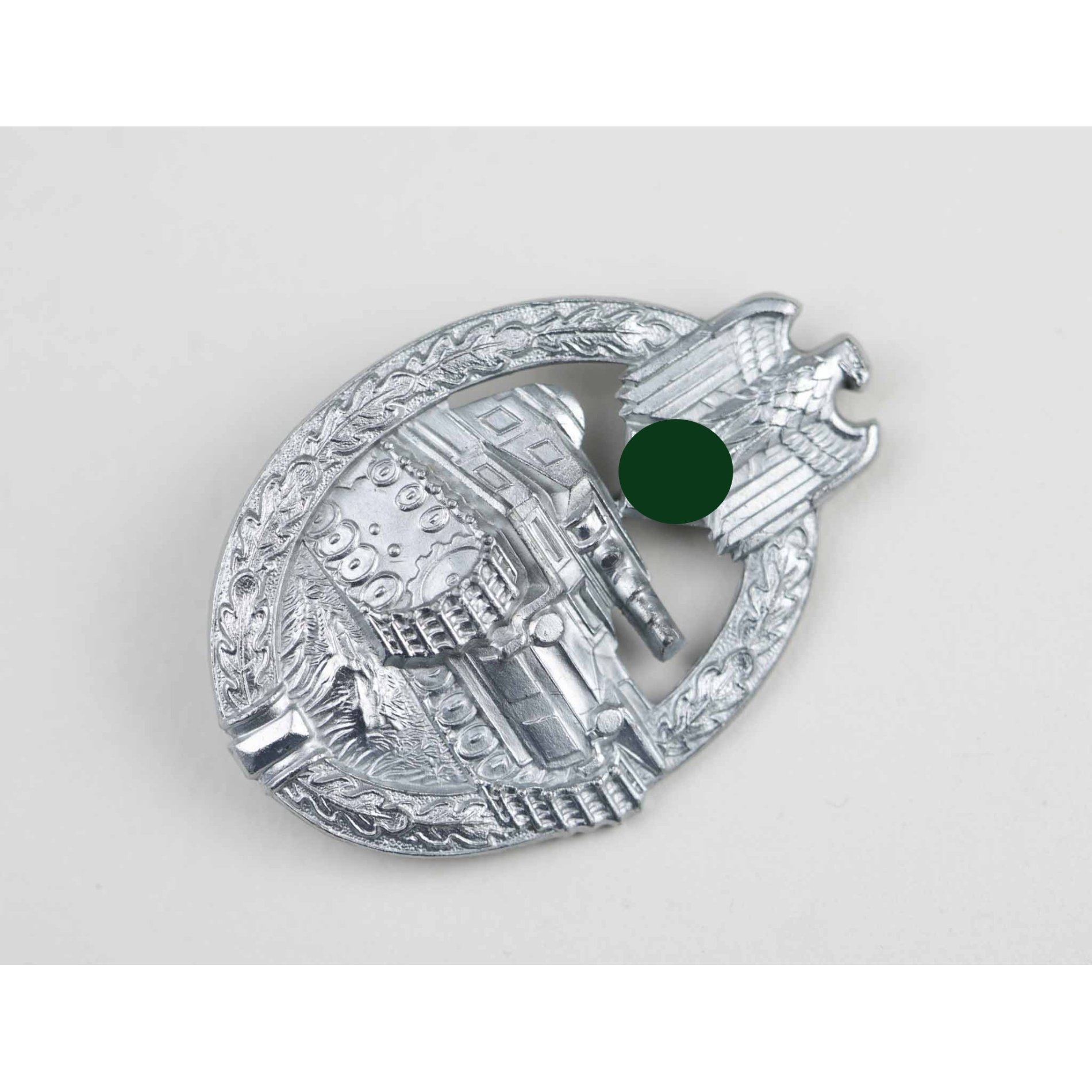 Panzerkampfabzeichen in Silber 'HA' Hermann Aurich in Pappschachtel (Zustand 1 MINT!) — image 4