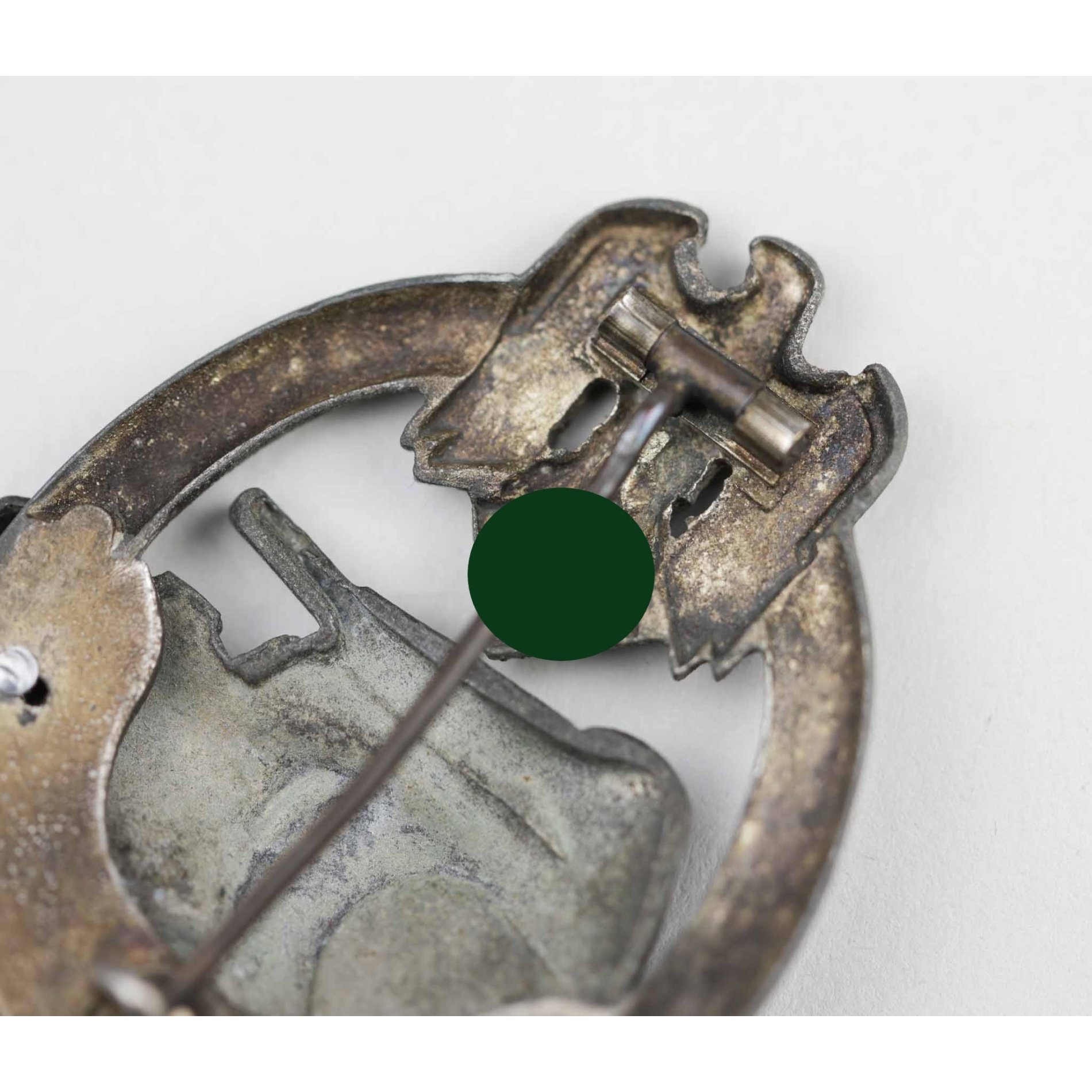 Panzerkampfabzeichen mit Einsatzzahl '50' in Silber C.E Juncker Berlin — image 7